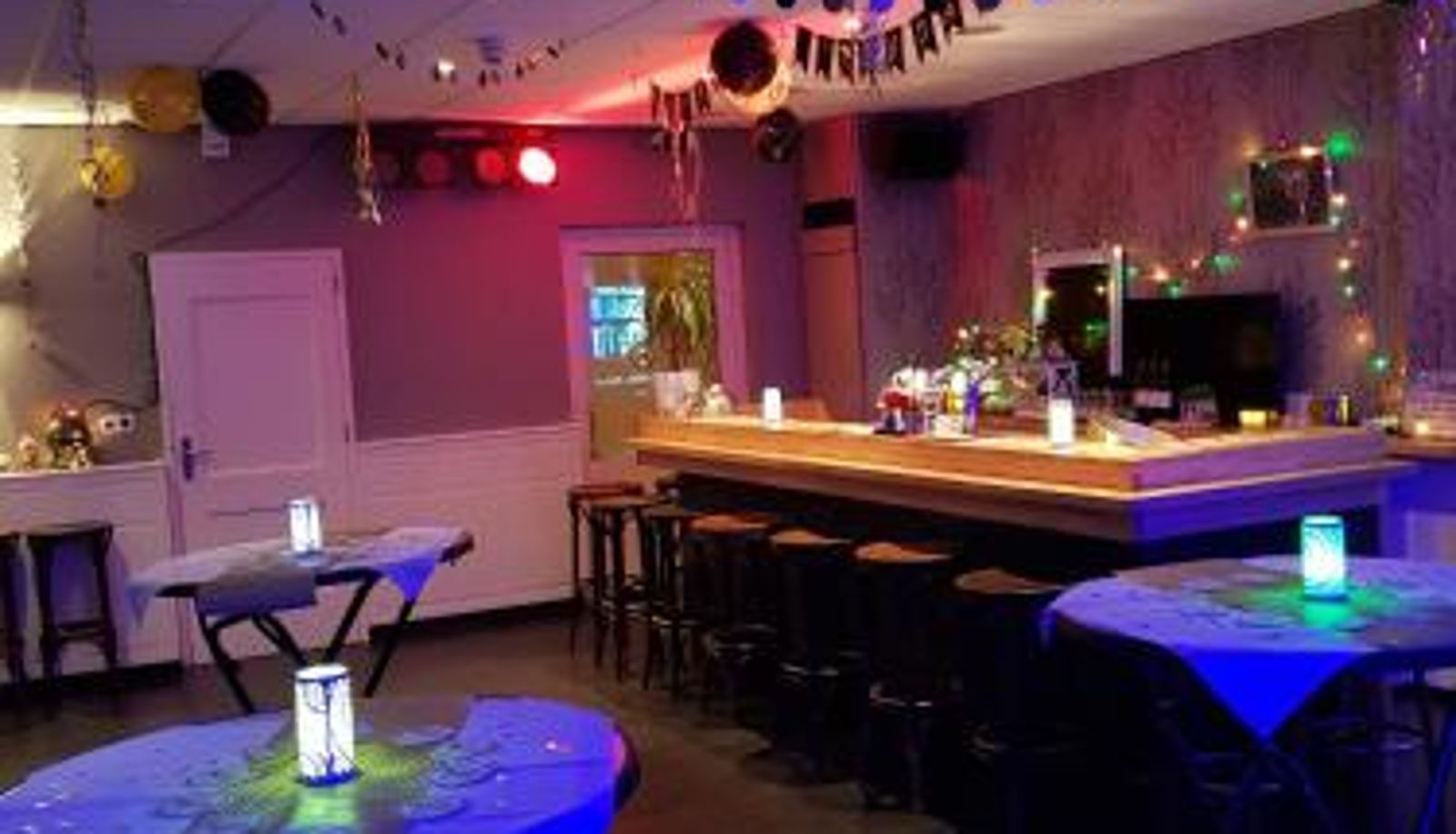 Info - Hotel-Cafe Knoors-Meeks Stein Urmond
