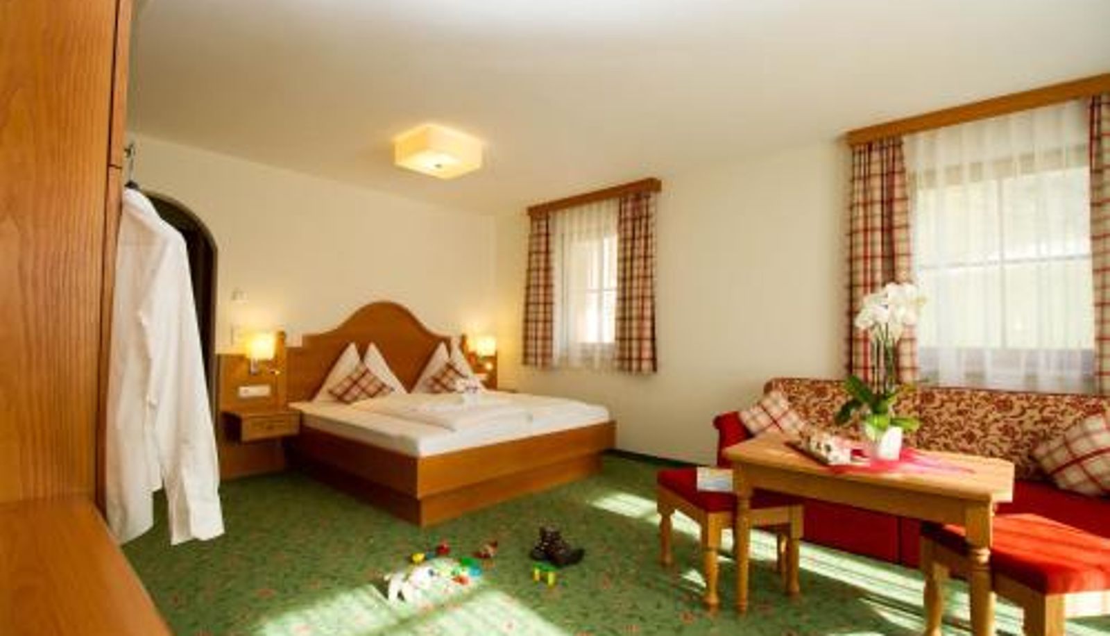 Camera per famiglia - Familienhotel Oberkarteis