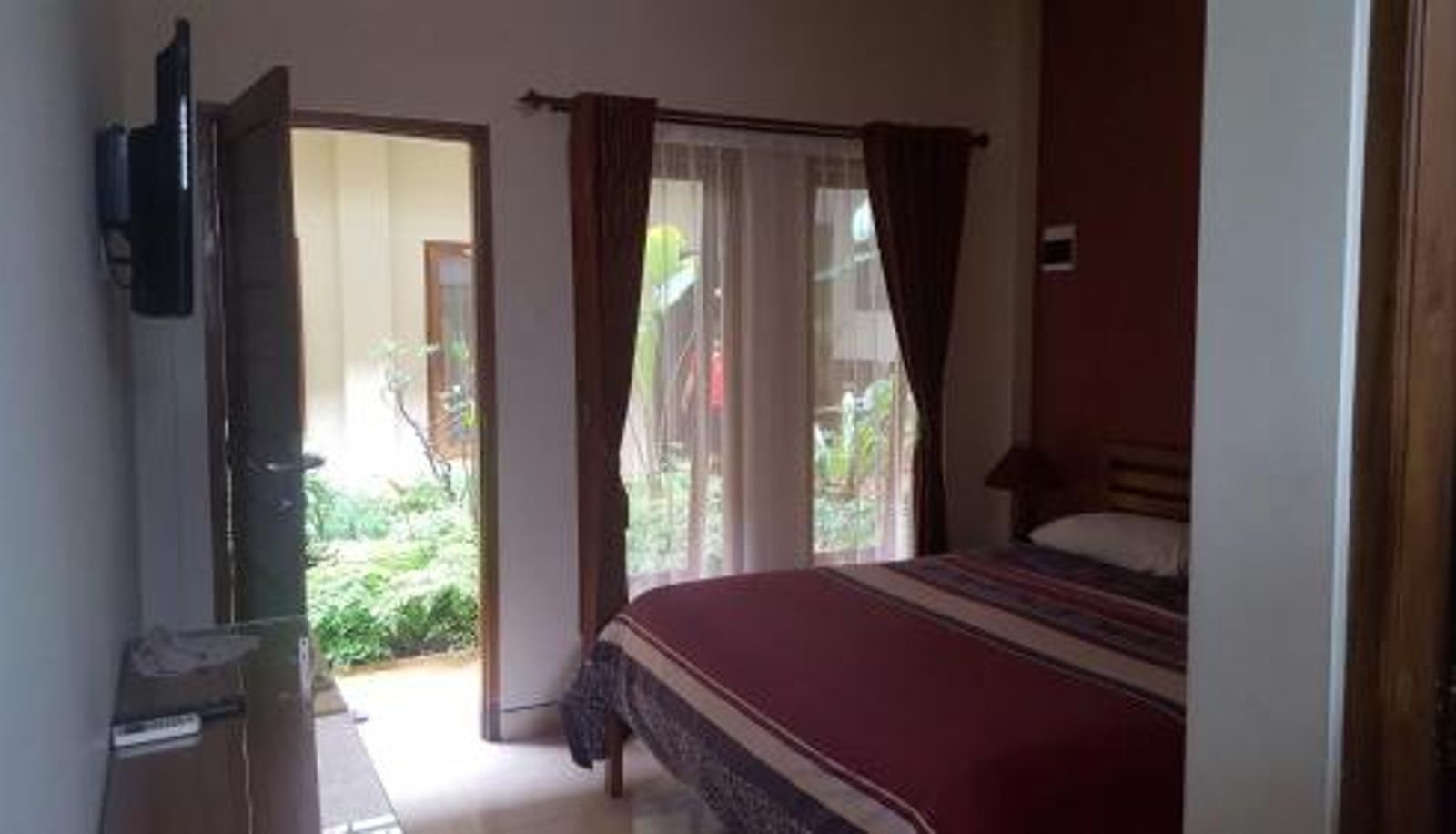 Zimmer - Aloha Hotel Yogyakarta
