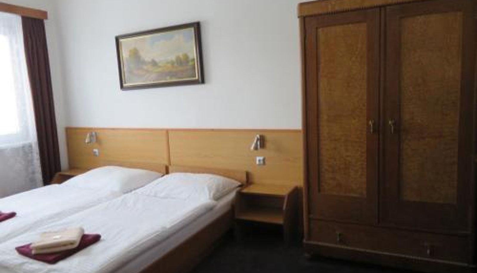 Info - Hotel Lux