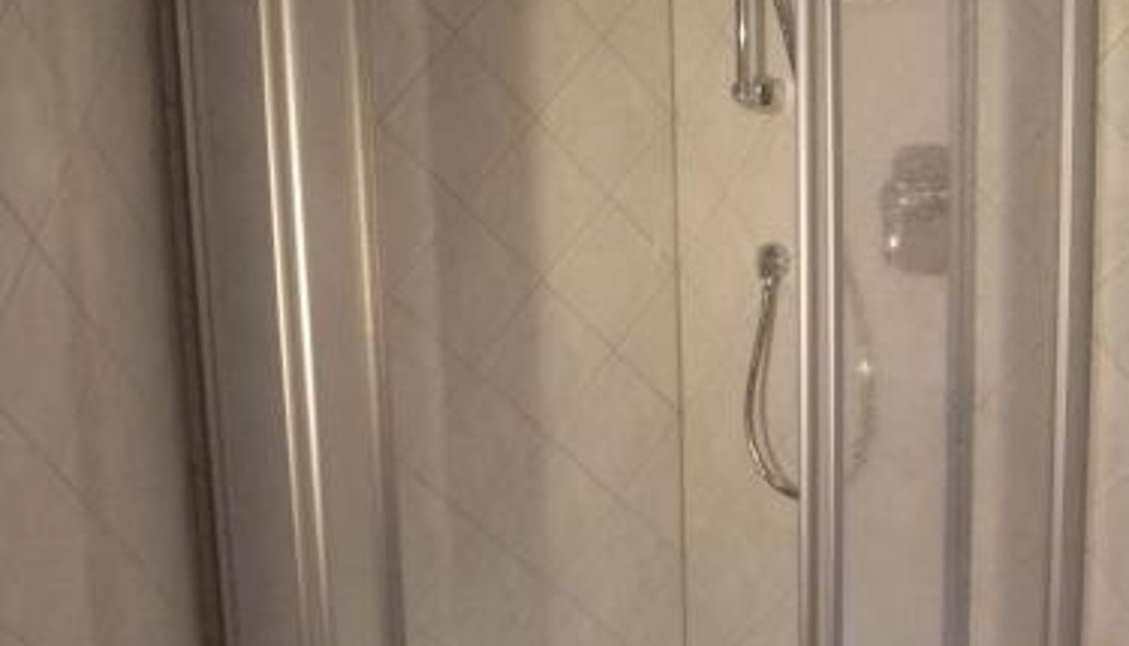 Chambre - Zur Edlen Krone