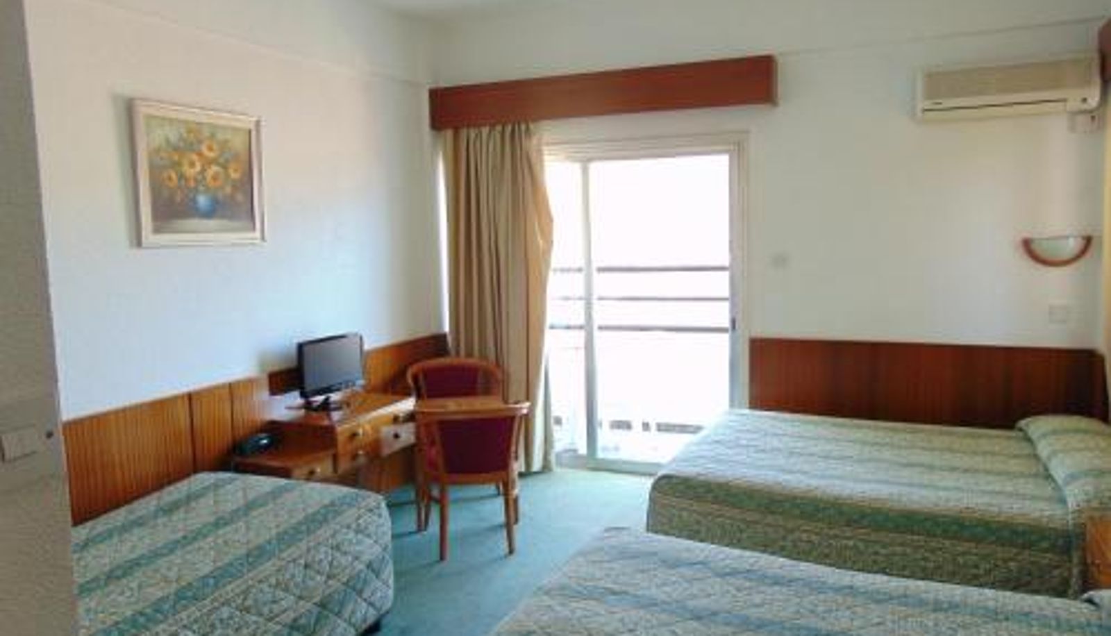 Chambre triple - Hellas Hotel