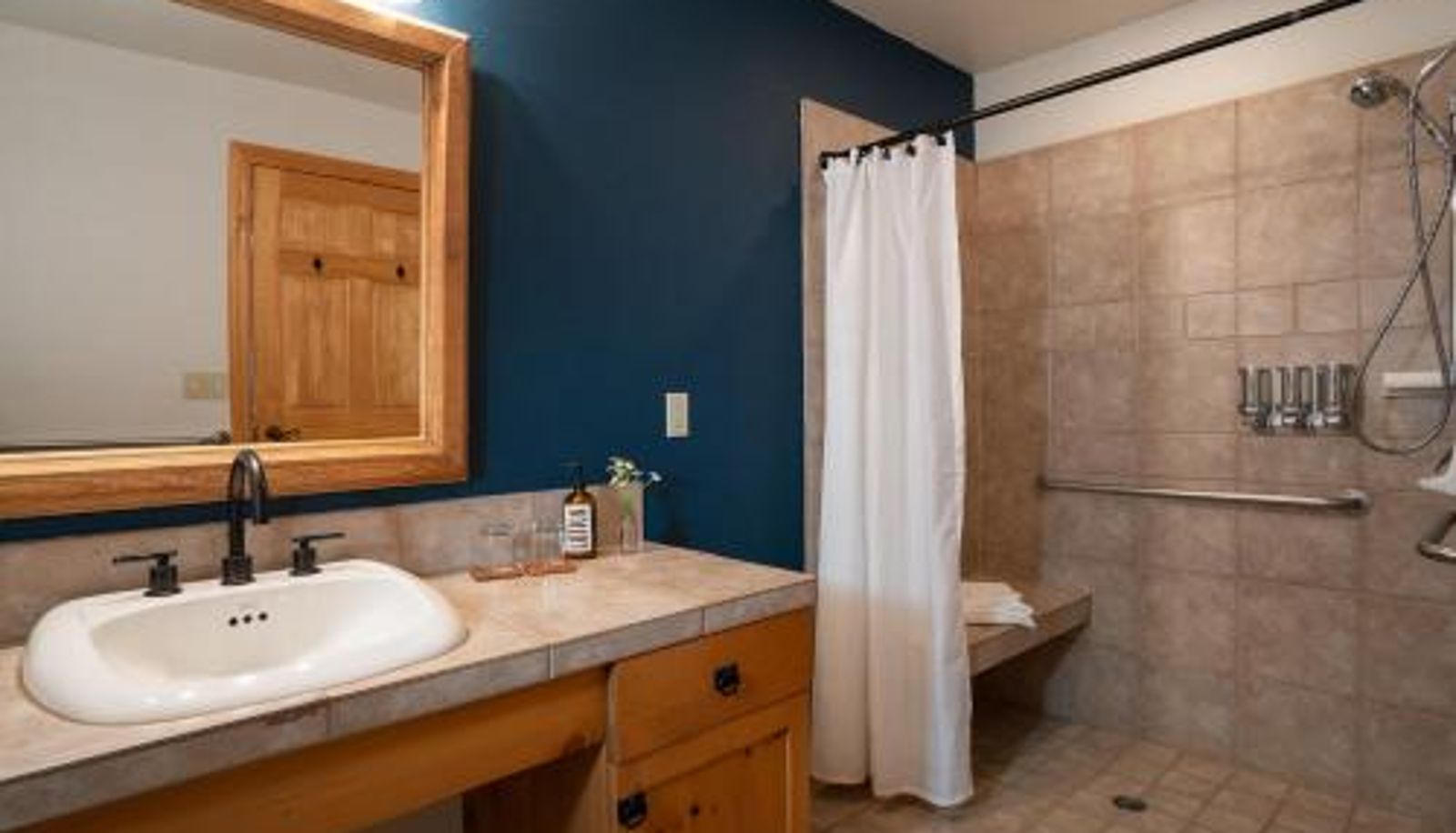Bagno - Black Bear Lodge