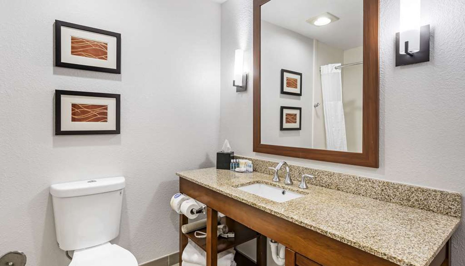 Room - Comfort Inn Splash Harbor