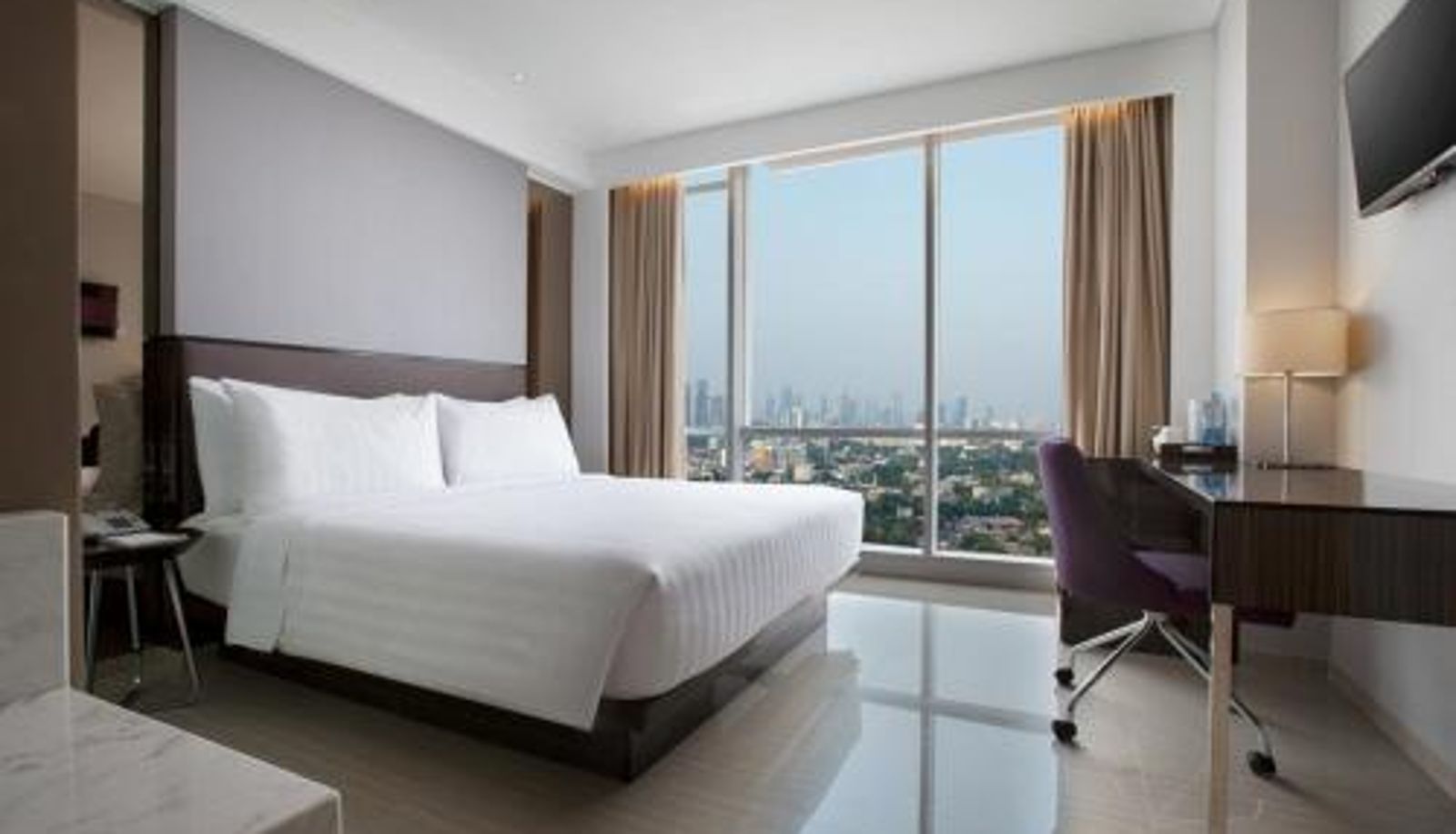 Info - Hotel Santika Premiere Hayam Wuruk Jakarta