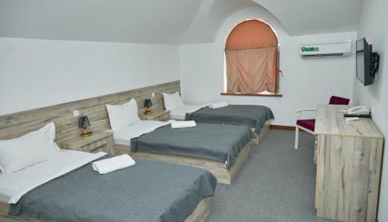 Room - Hotel Muqaddas