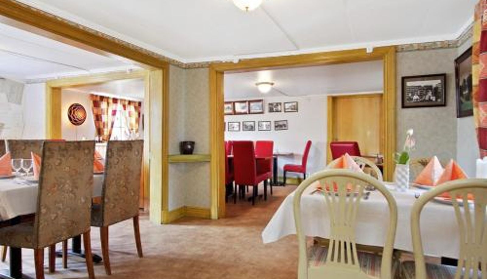 Ontbijtzaal in het restaurant - Hotell Mikaelsgården