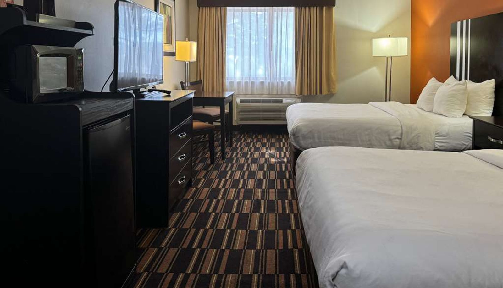 Zimmer - Comfort Inn Maumee - Perrysburg Area