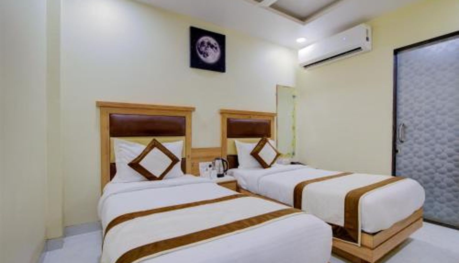Pokój - Hotel Amar International