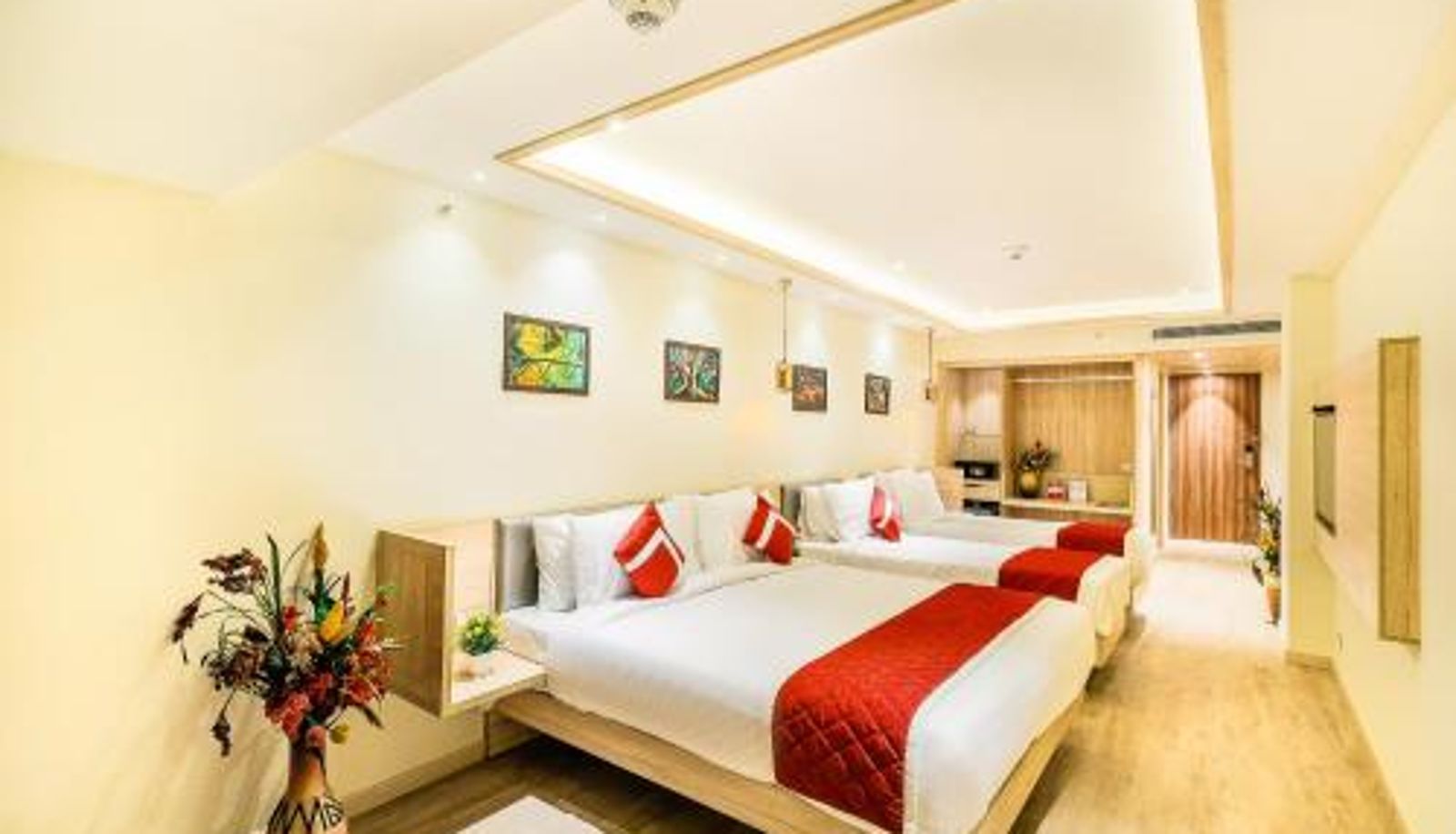 Habitación triple - Hotel Jagadish International-Sankey Road