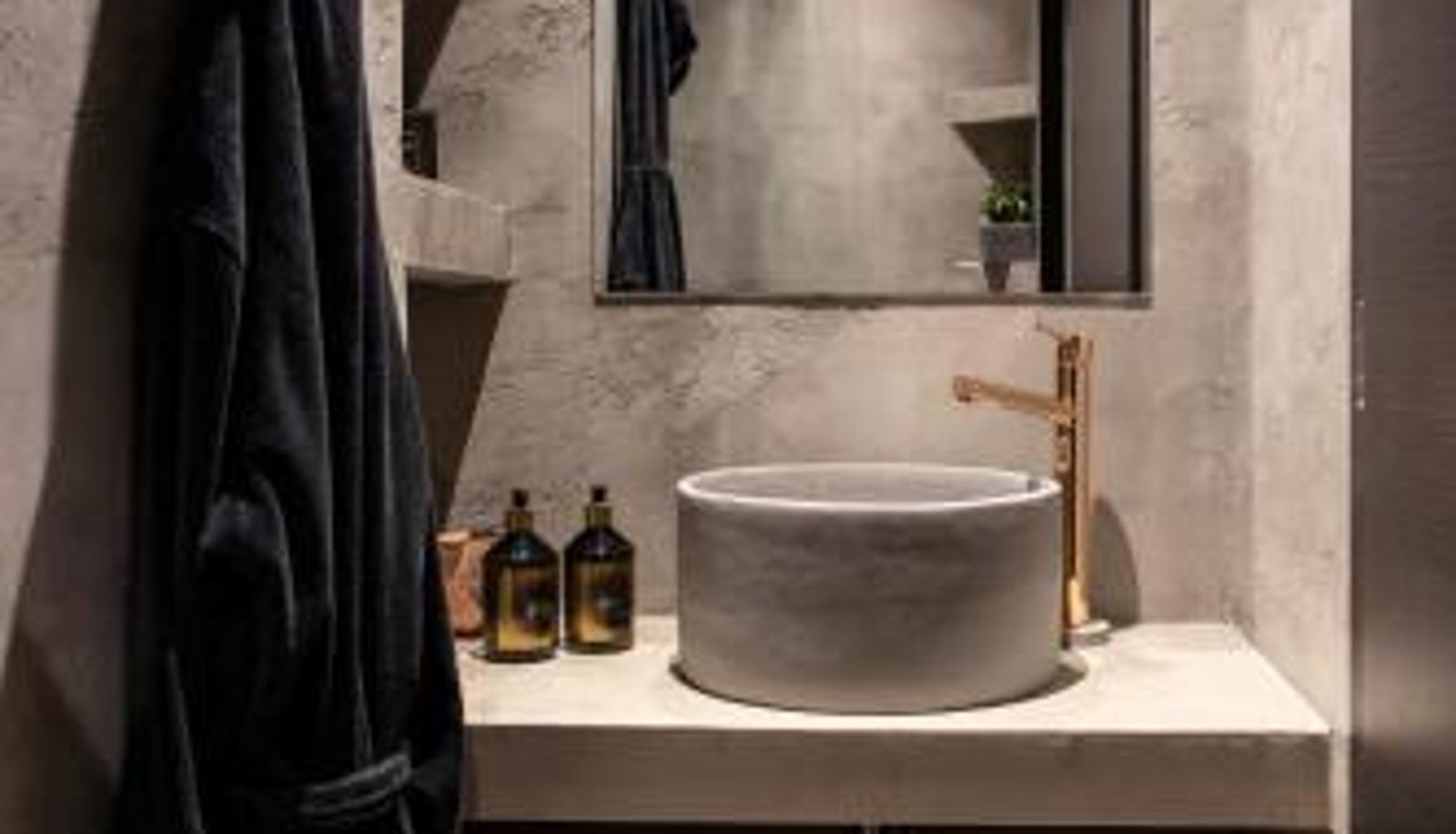 Bathroom - 14 Reasons Why Hotel Athens