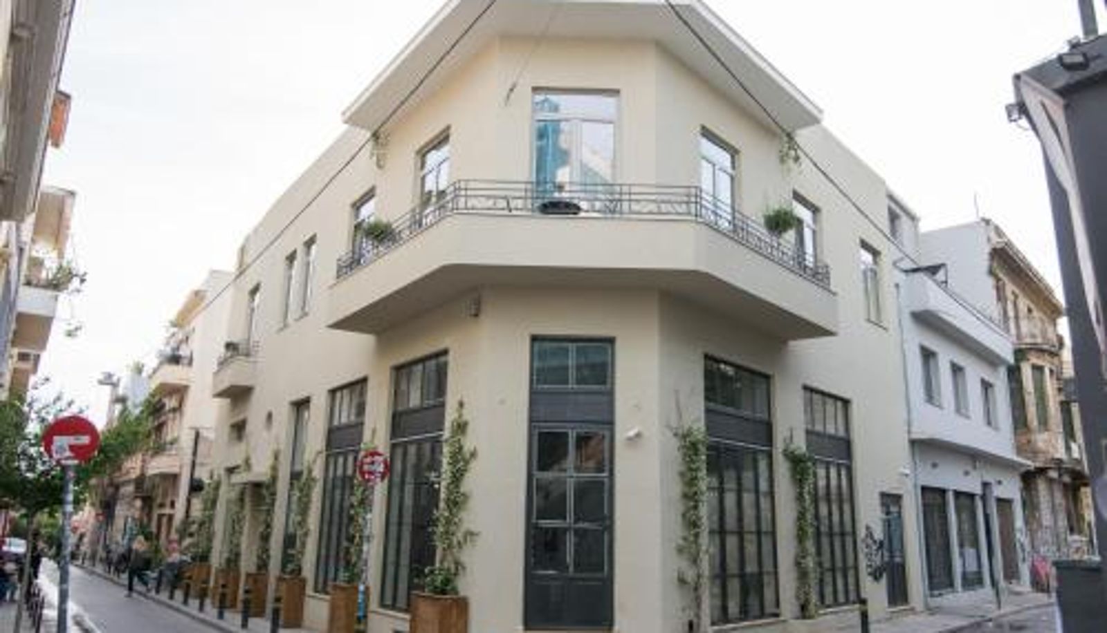 Info - Ederlezi Boutique Hotel