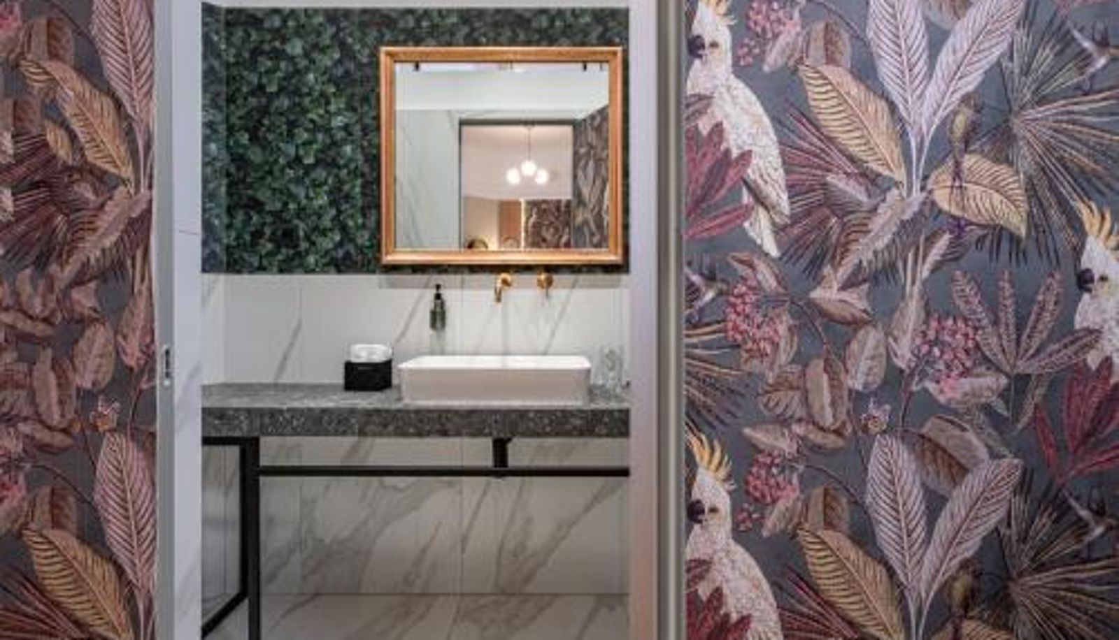Bathroom - Belle Epoque Suites