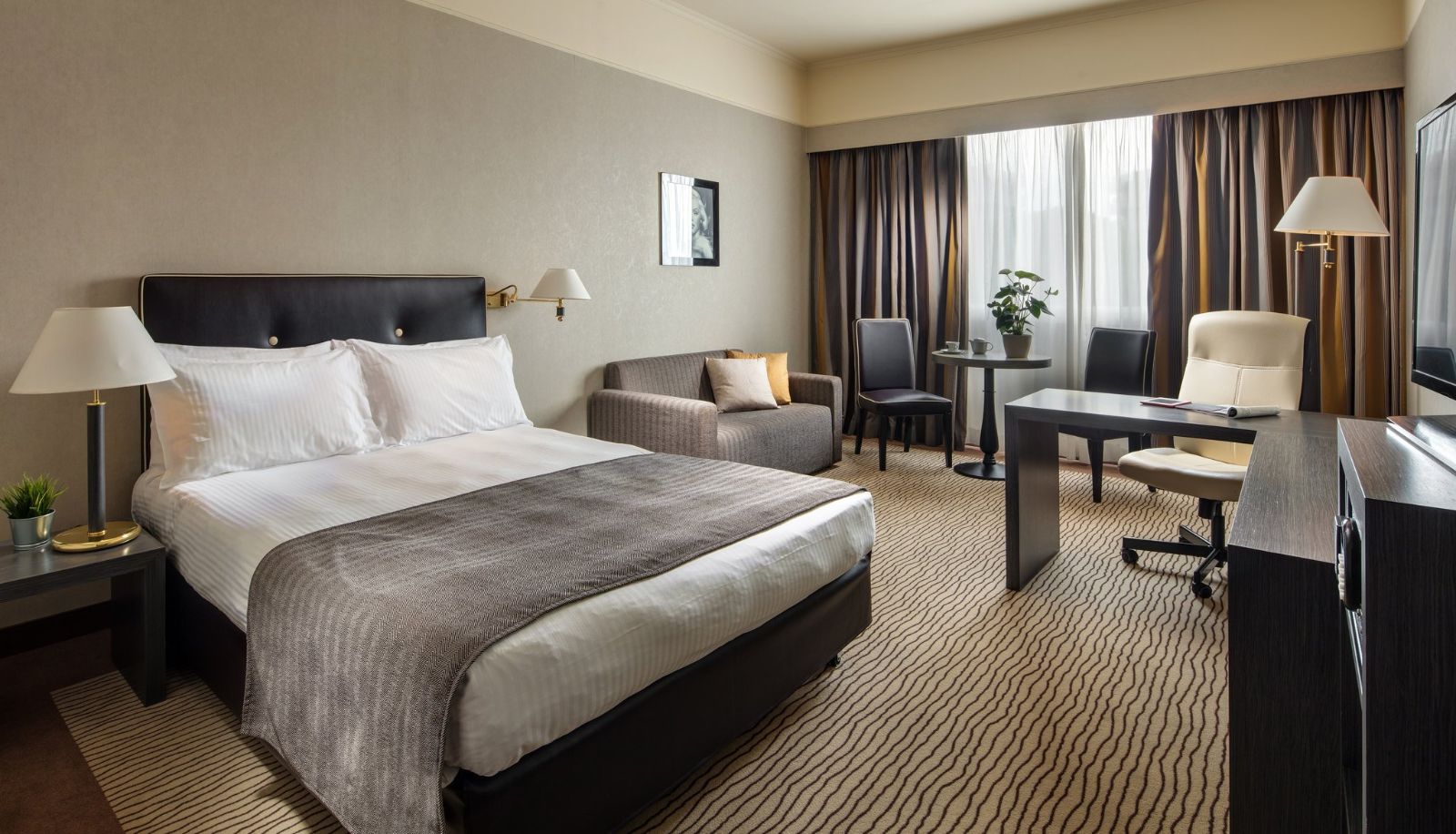Zimmer - Holiday Inn ROME - EUR PARCO DEI MEDICI by IHG