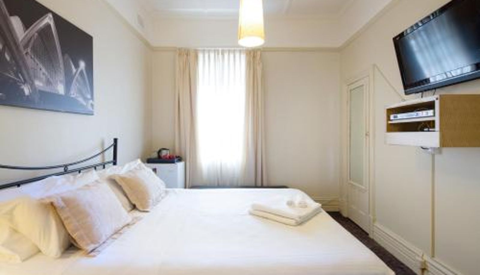 Zimmer - Neutral Bay Lodge