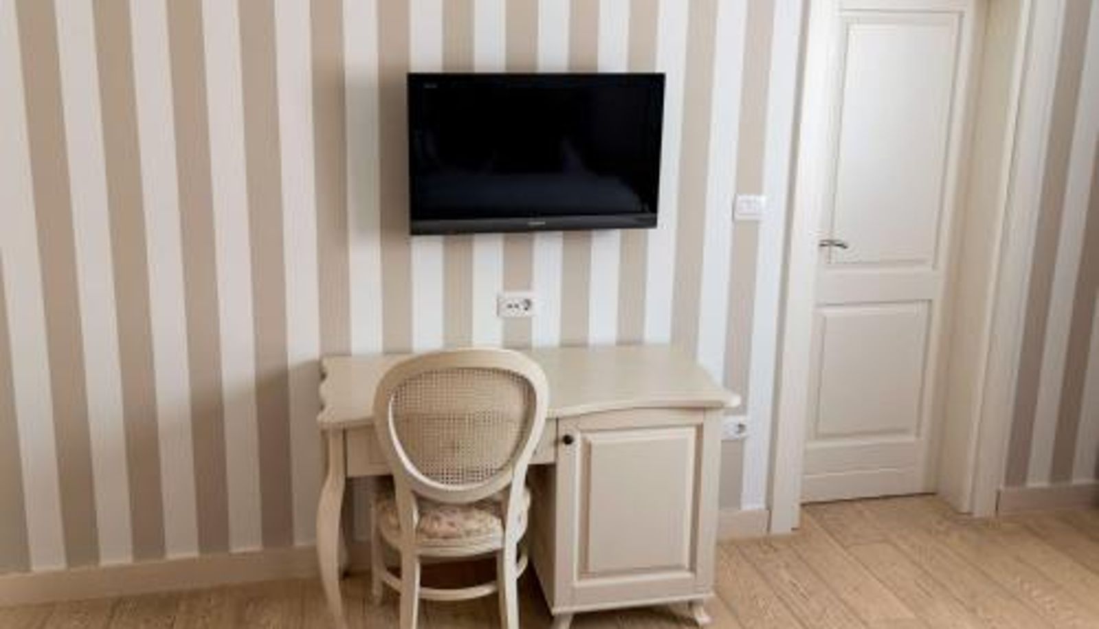 Información - Hotel Grace