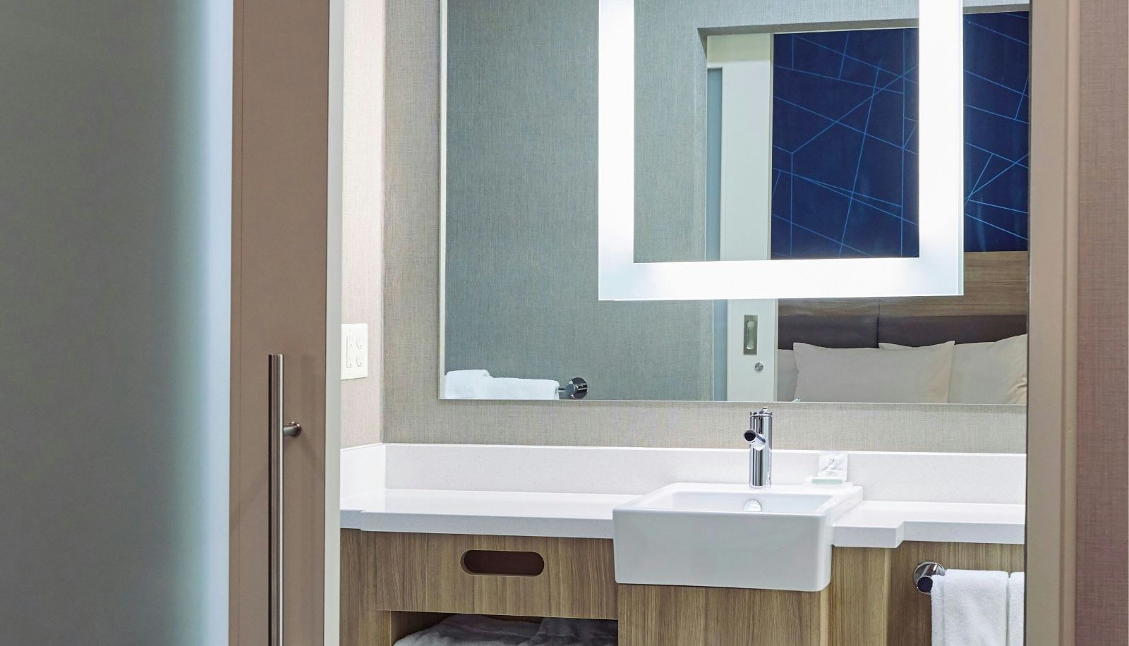 Room - SpringHill Suites by Marriott Medford Airport