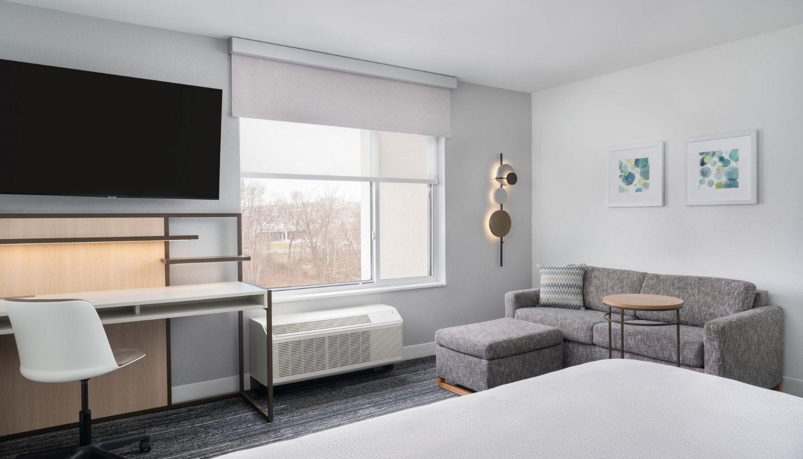 Zimmer - TownePlace Suites New Philadelphia