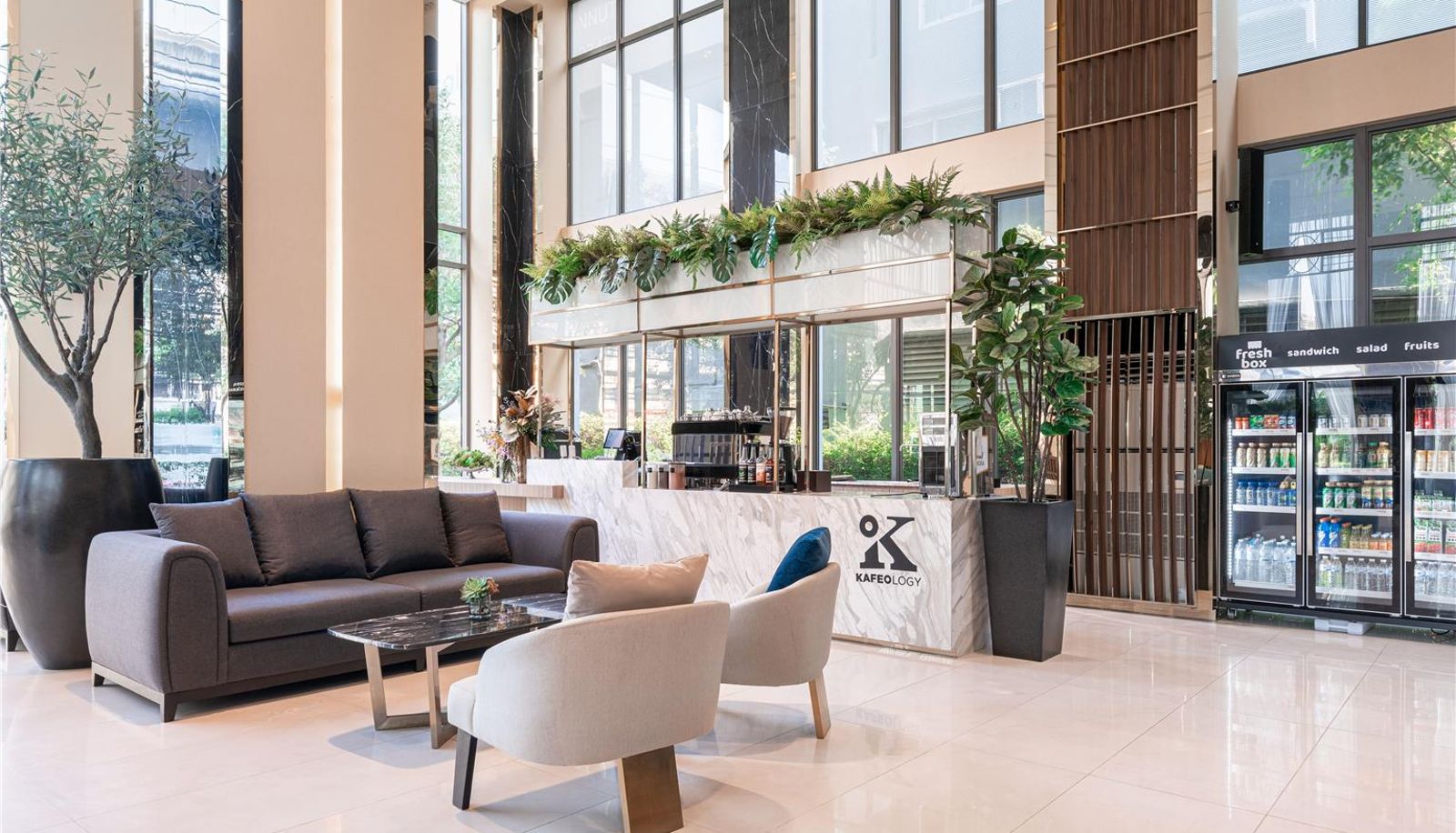 Restaurant - Ramada Plaza by Wyndham Bangkok Sukhumvit 48