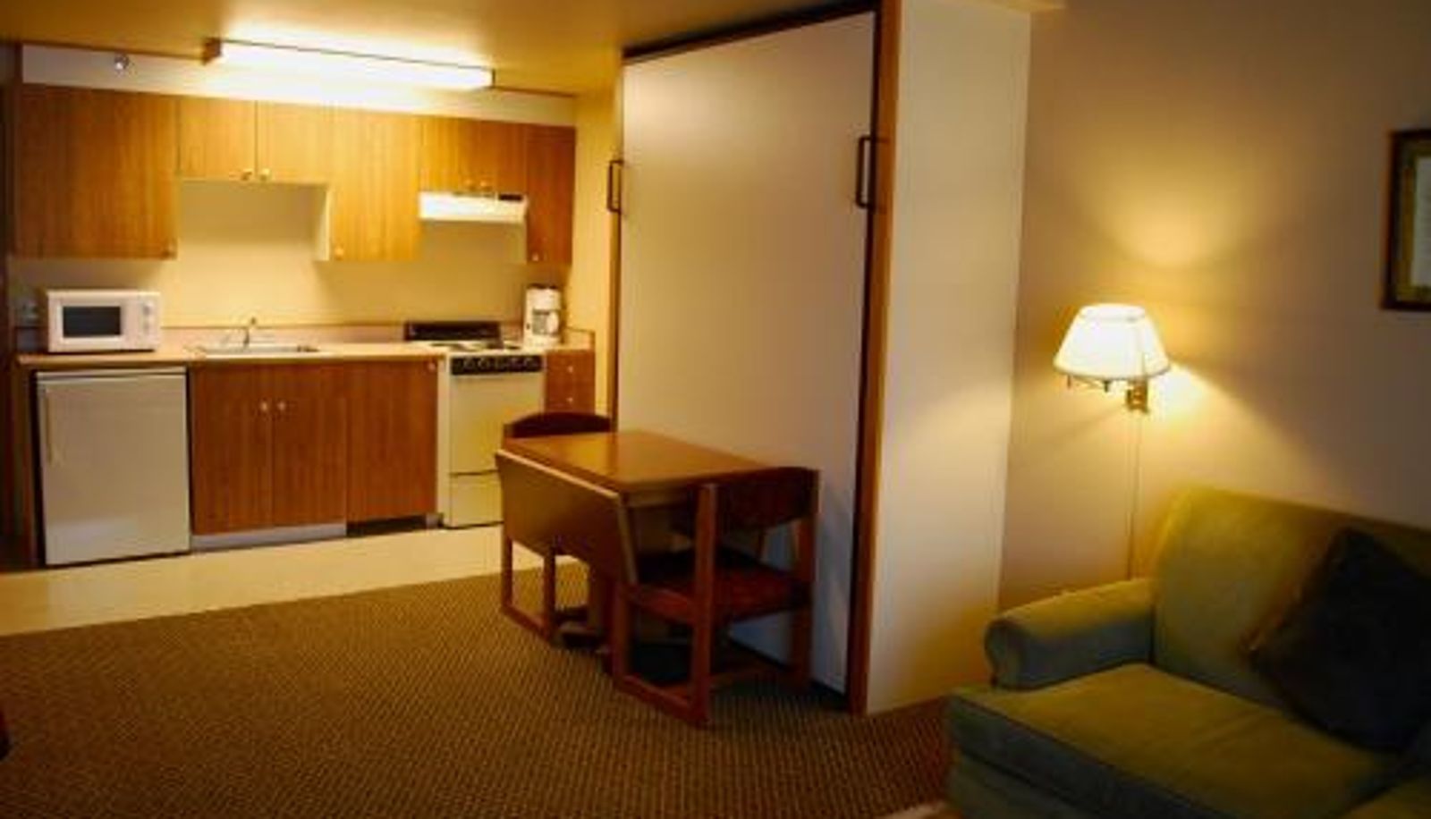 Apartamento - Linderhof Inn