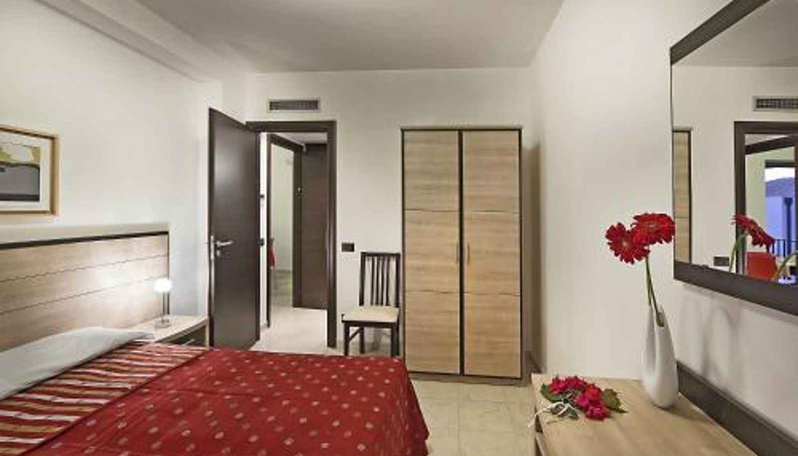 Apartment - Blu ModicAmare