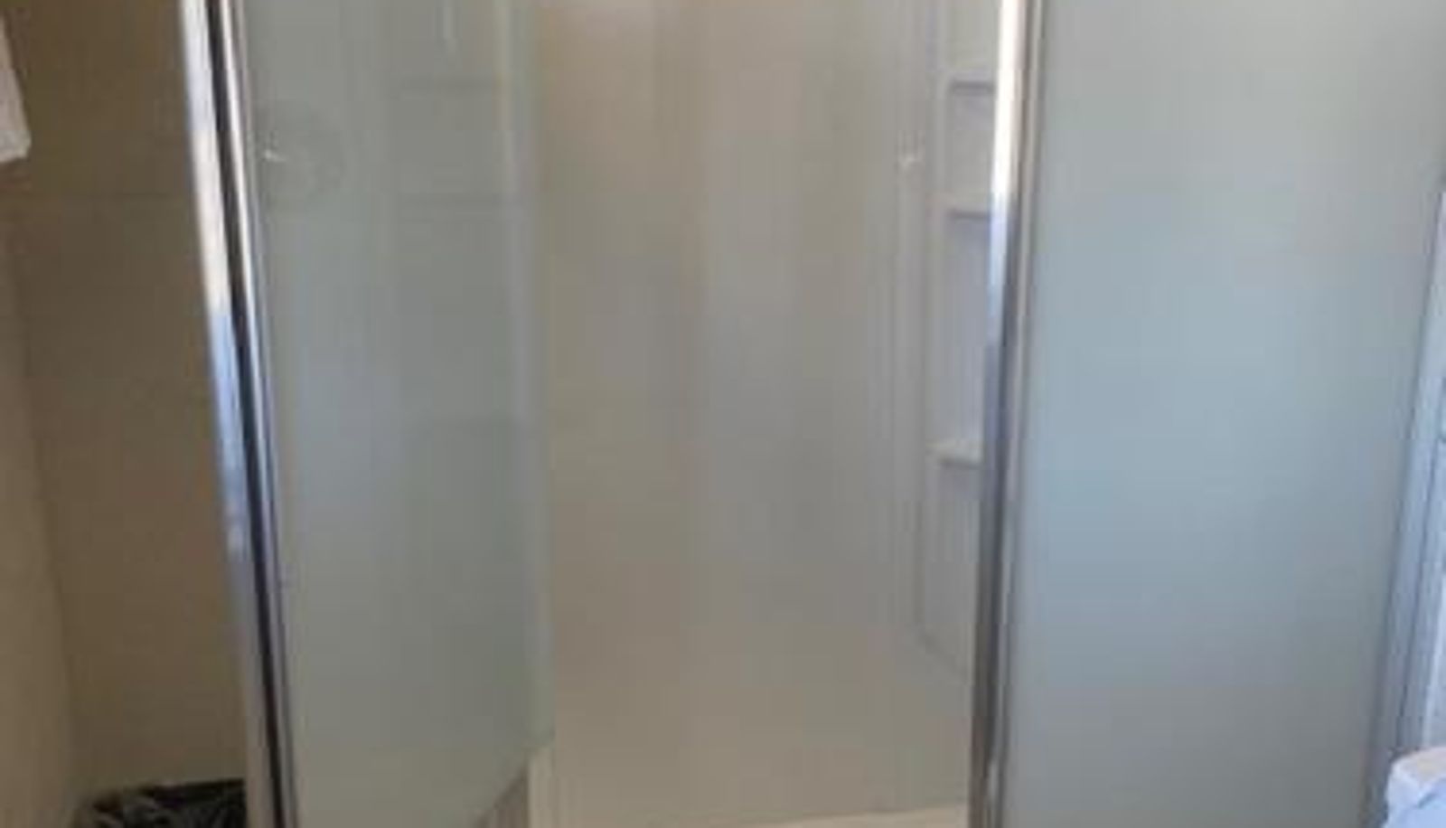 Bathroom - Andy Griffith Parkway Inn