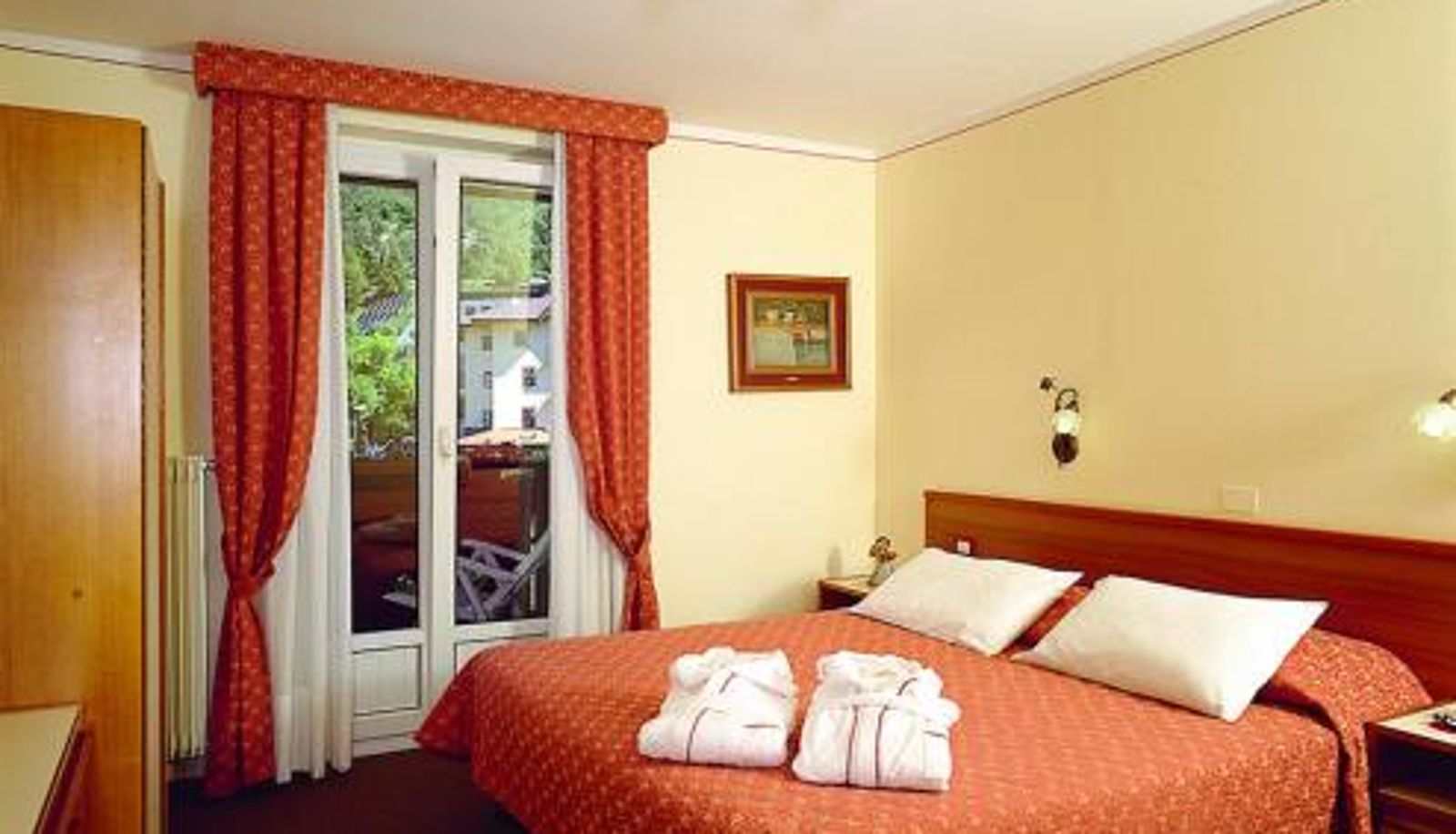 Familienzimmer - Hotel des Alpes
