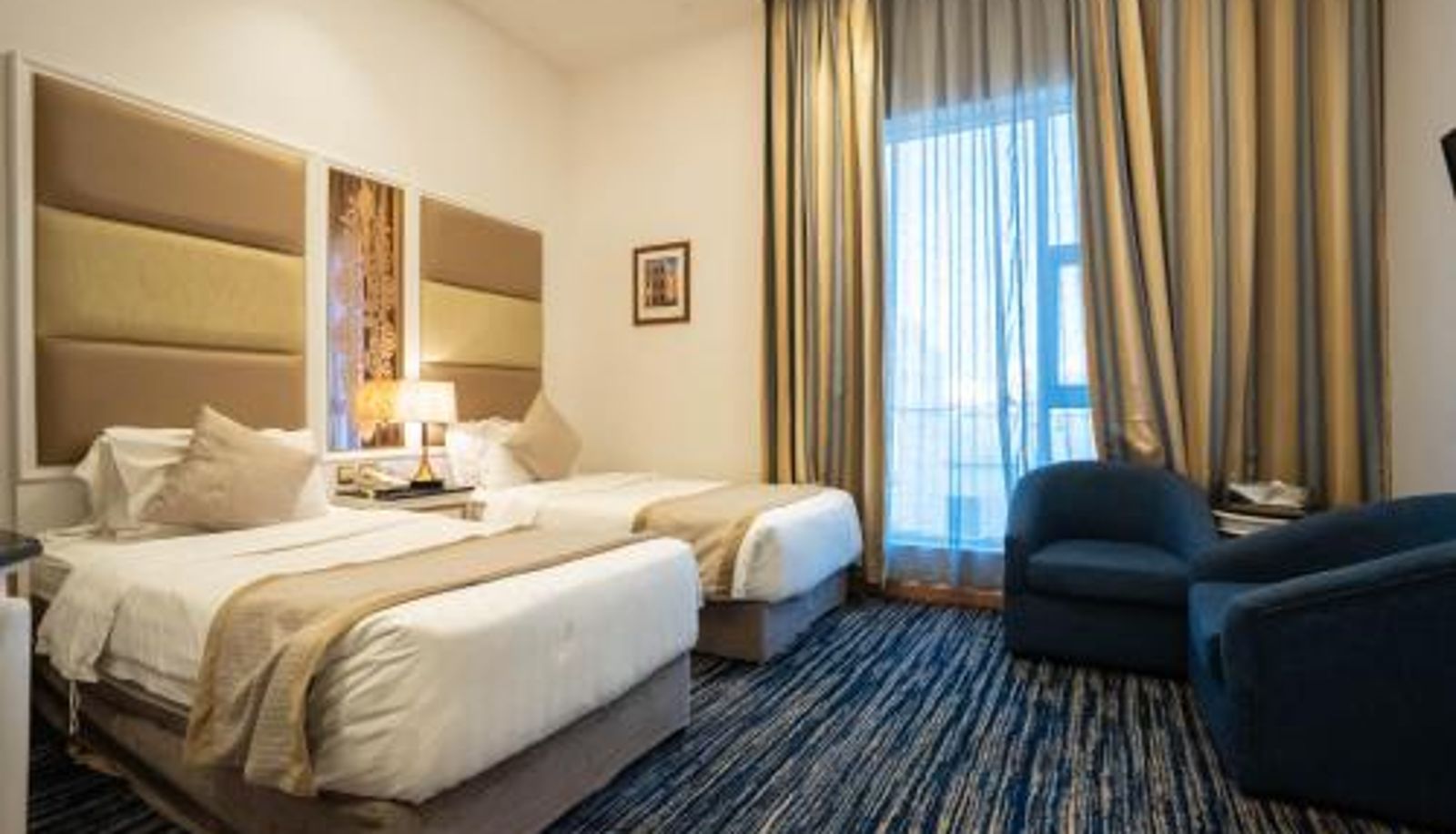 Habitación - Platinum Al Khamseen Serviced Apartments