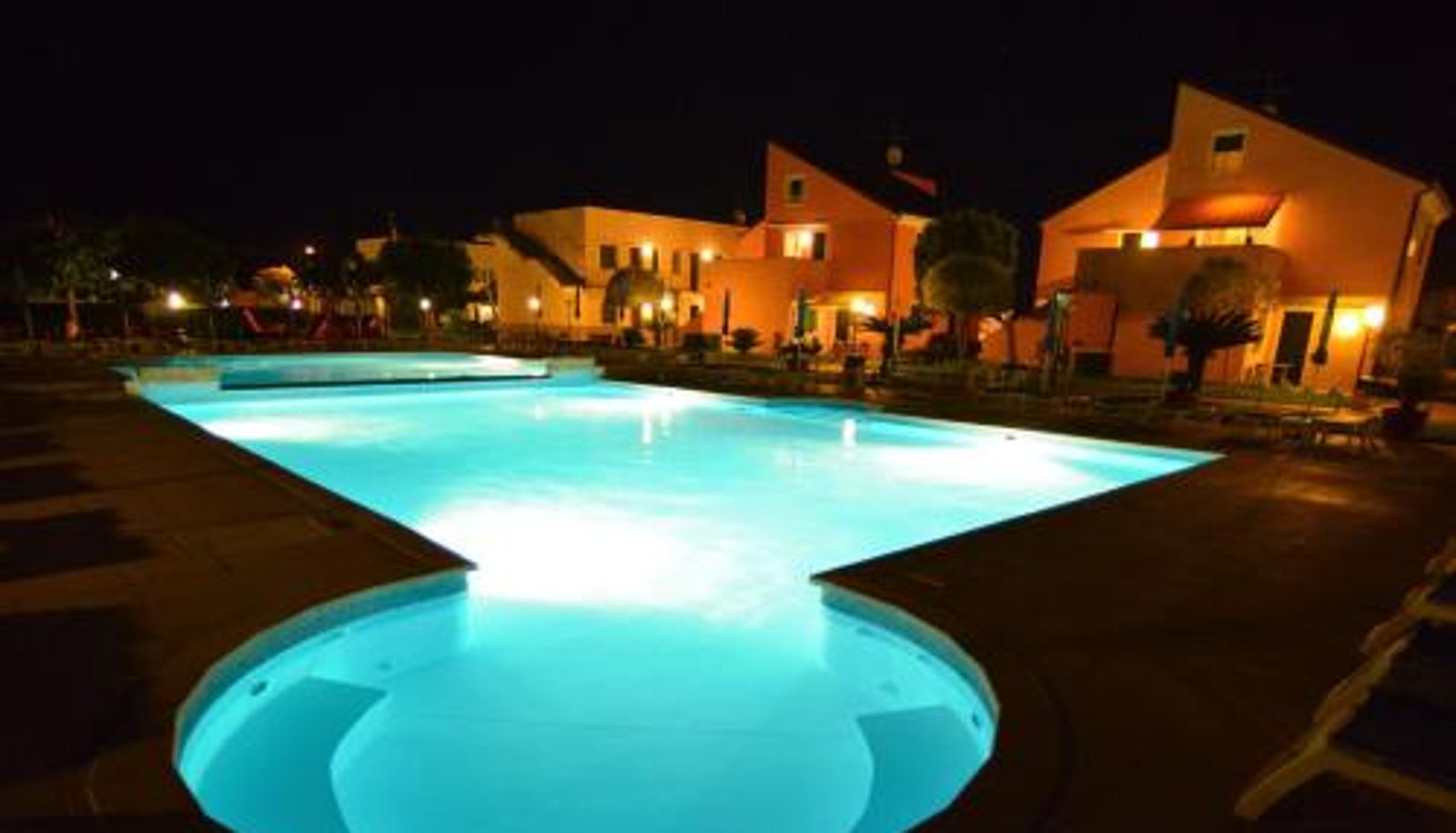 Pool - Residence Borgomare