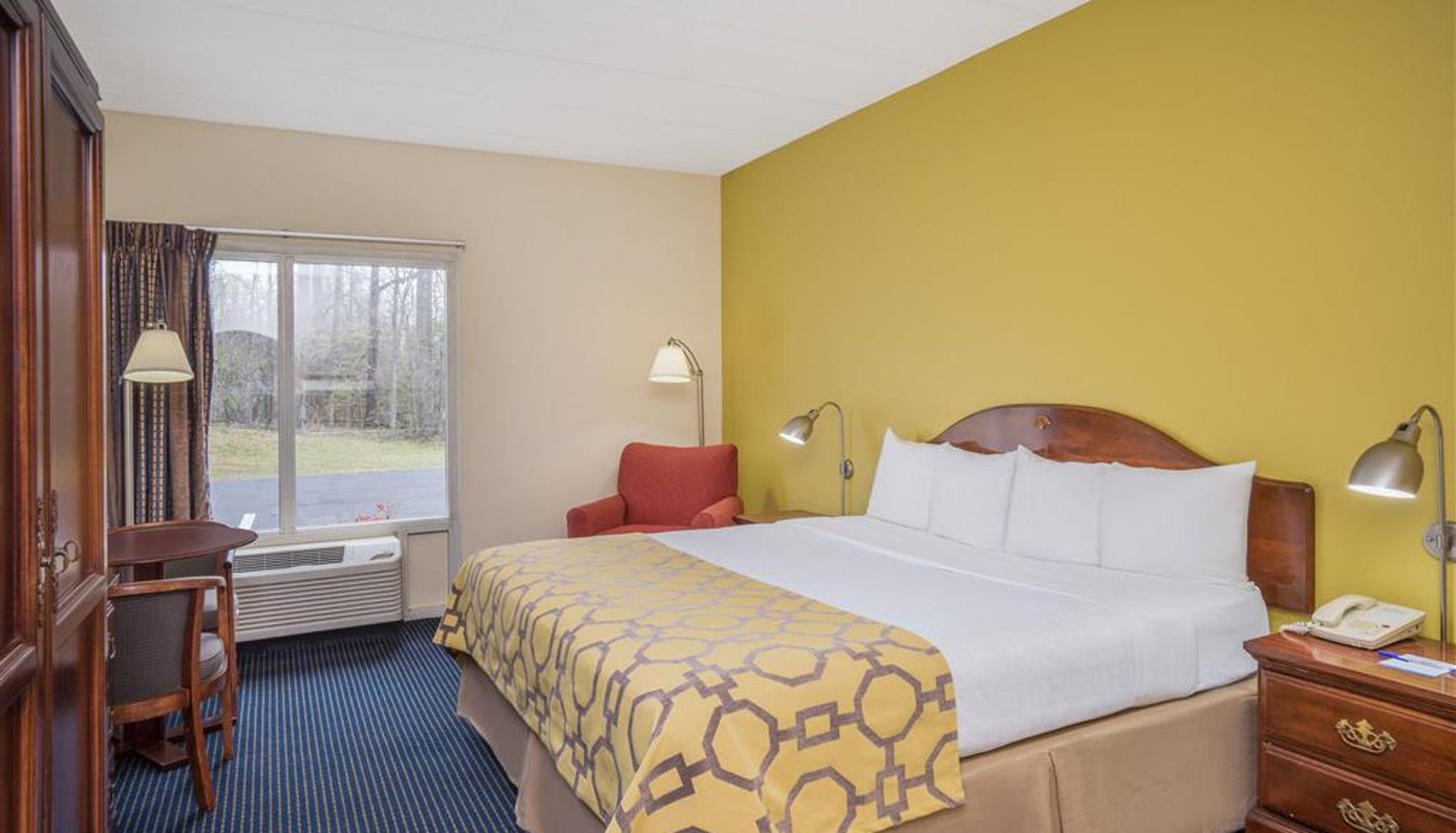 Camera - Baymont by Wyndham Warrenton