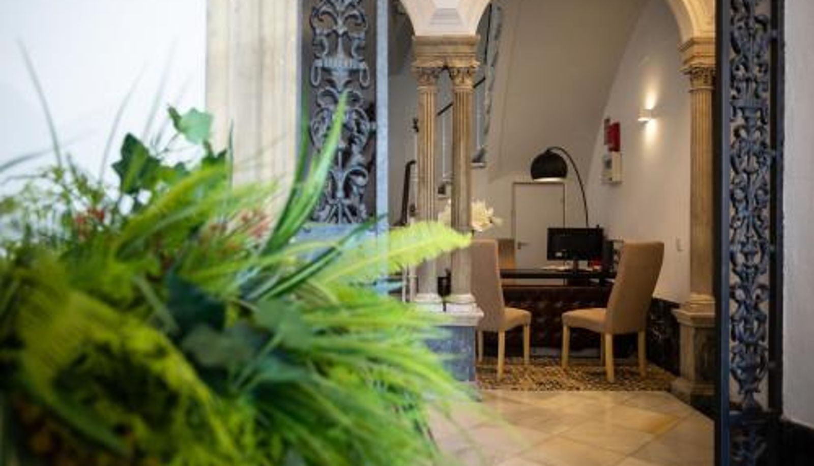 Reception - Plazuela del Carbón Suites