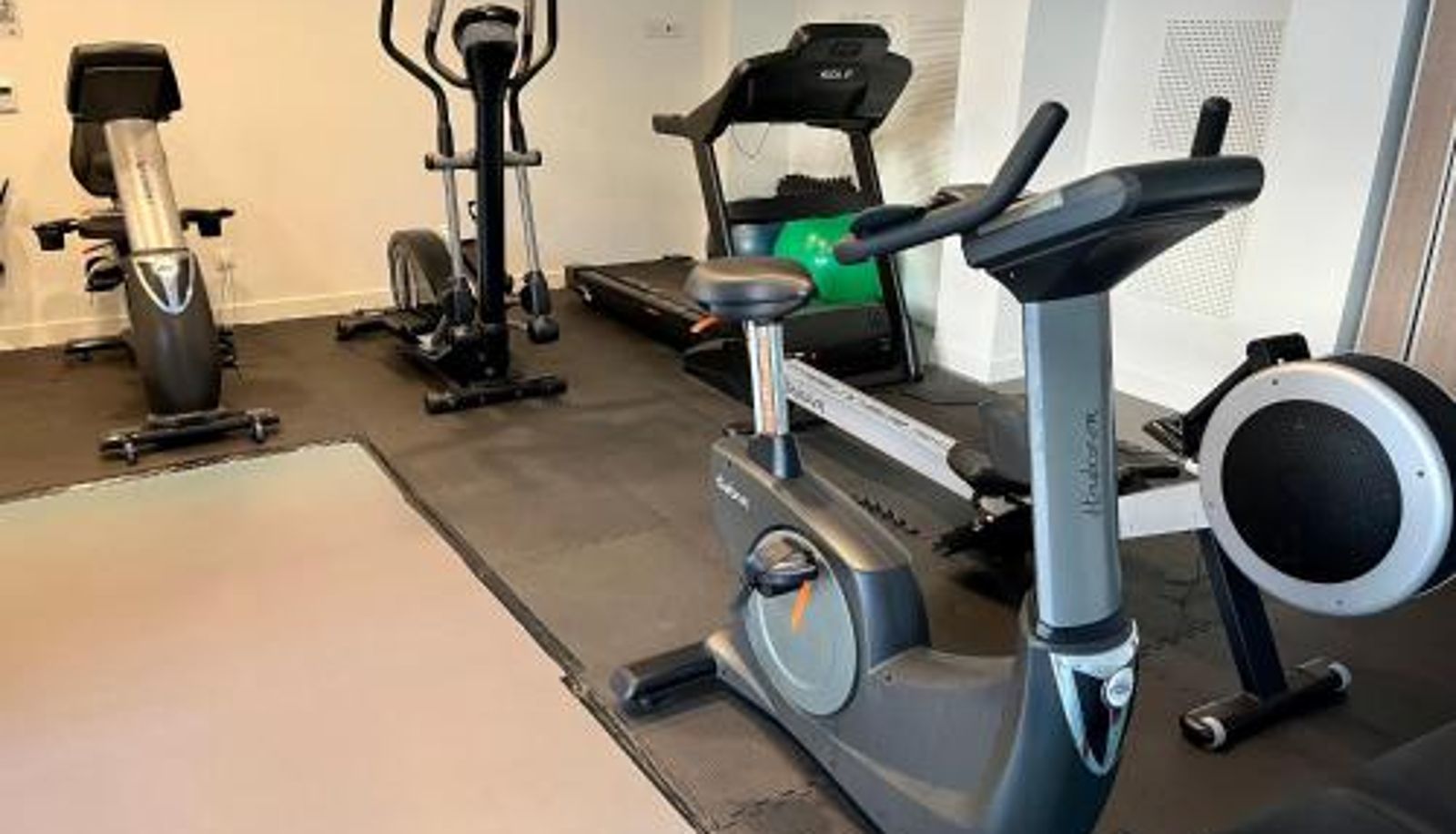 Wellness- und Fitnessbereich - Les Patios de St-Pierre