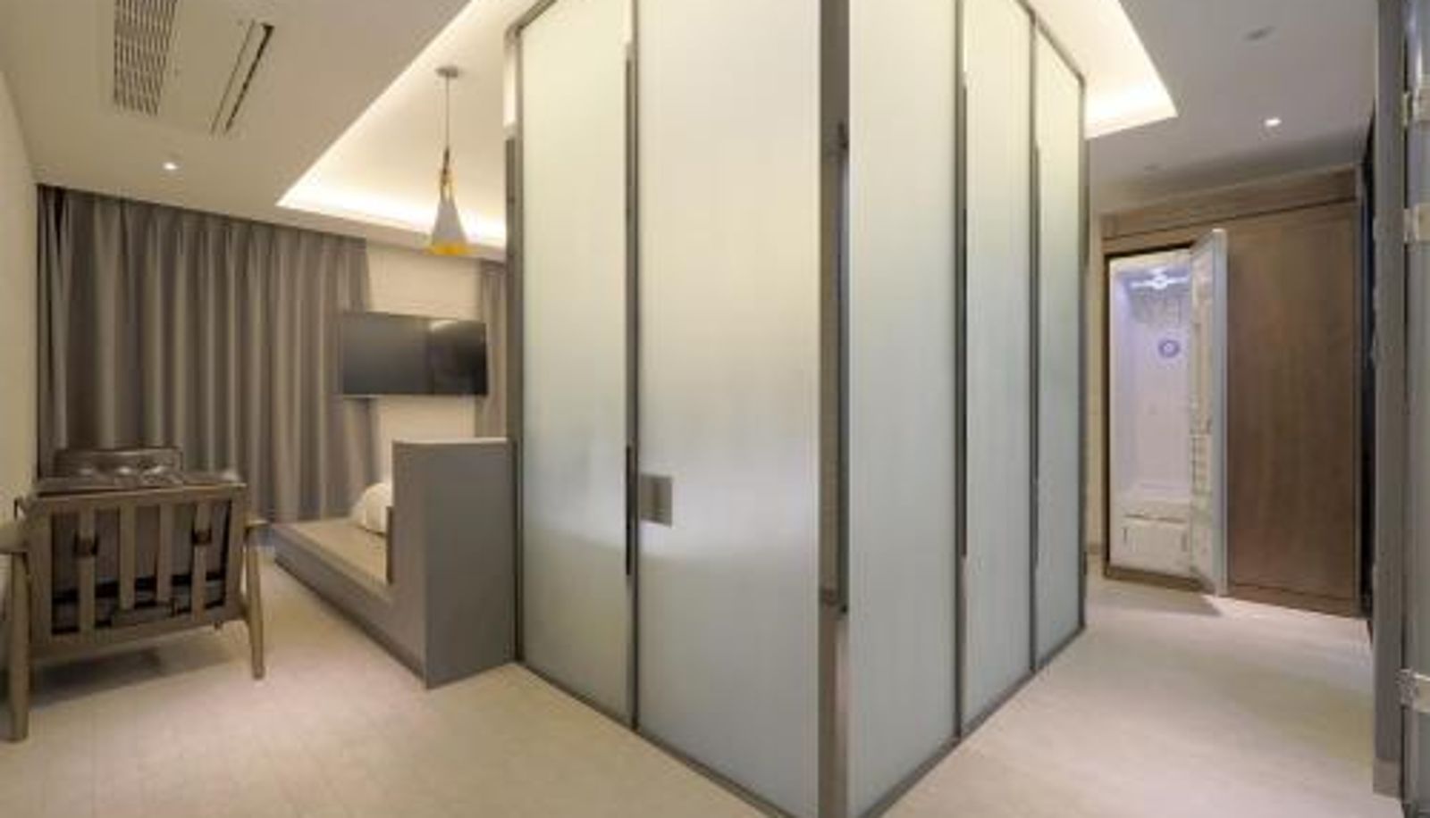 Suite - HOTEL YUNA Business