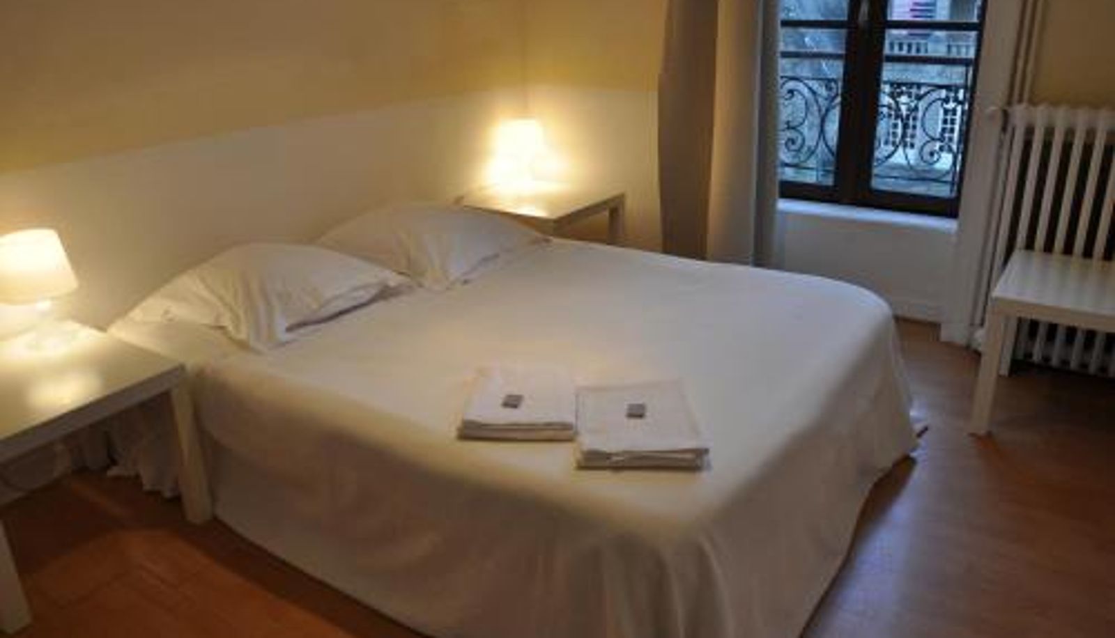 Habitación - Cafe Hotel du Theatre