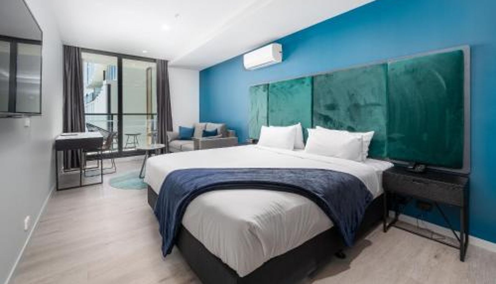 Apartament - Oros Hotel and Apartments