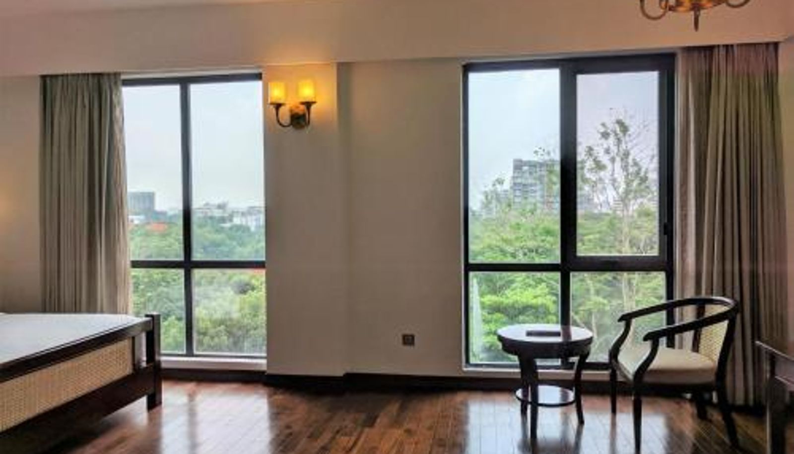 Suite - Dhaka  Gulshan  The Midori by Lakeshore