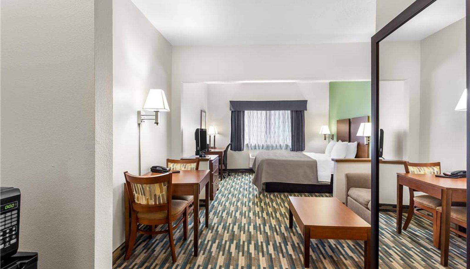 Suite - Quality Inn Beloit