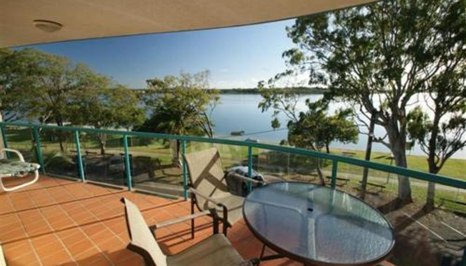 Terasse - The Esplanade Riverview Holiday Apartments