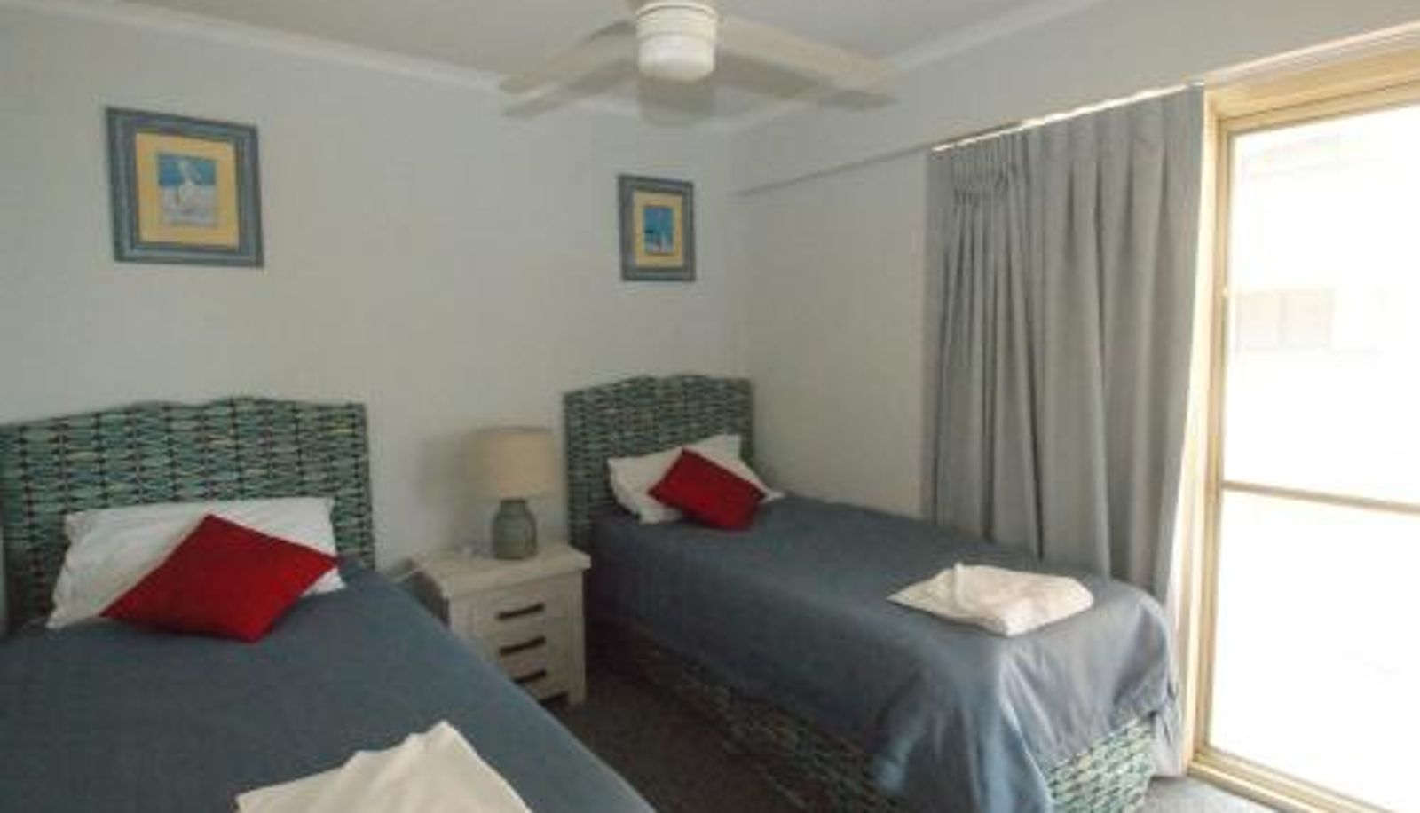 Zimmer - The Esplanade Riverview Holiday Apartments