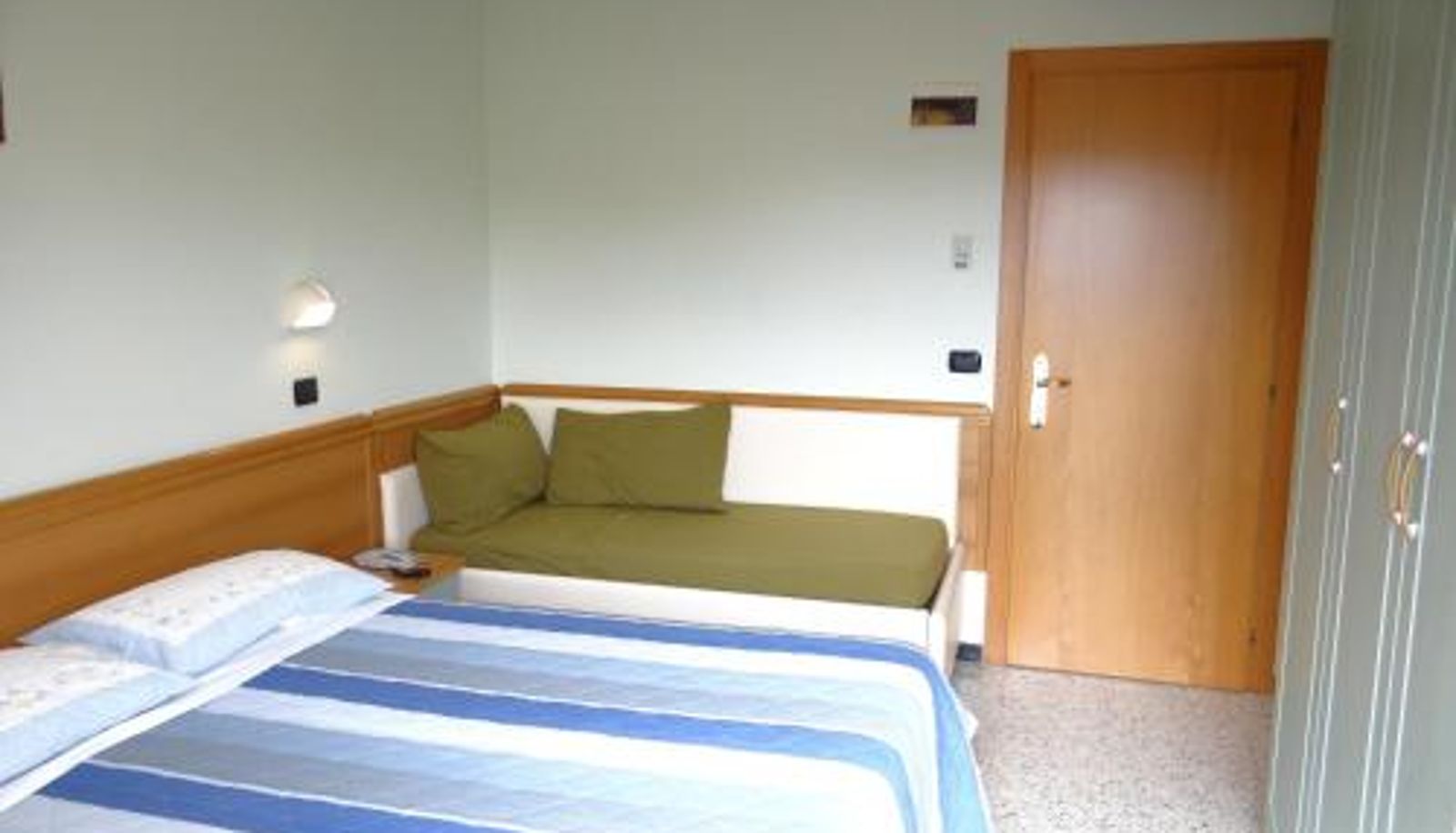 Pokój trzyosobowy - Hotel Aquila D'Oro