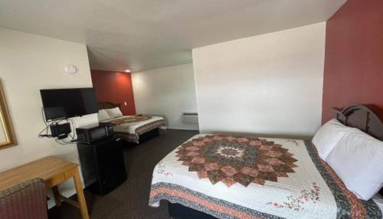 Info - Red River Inn