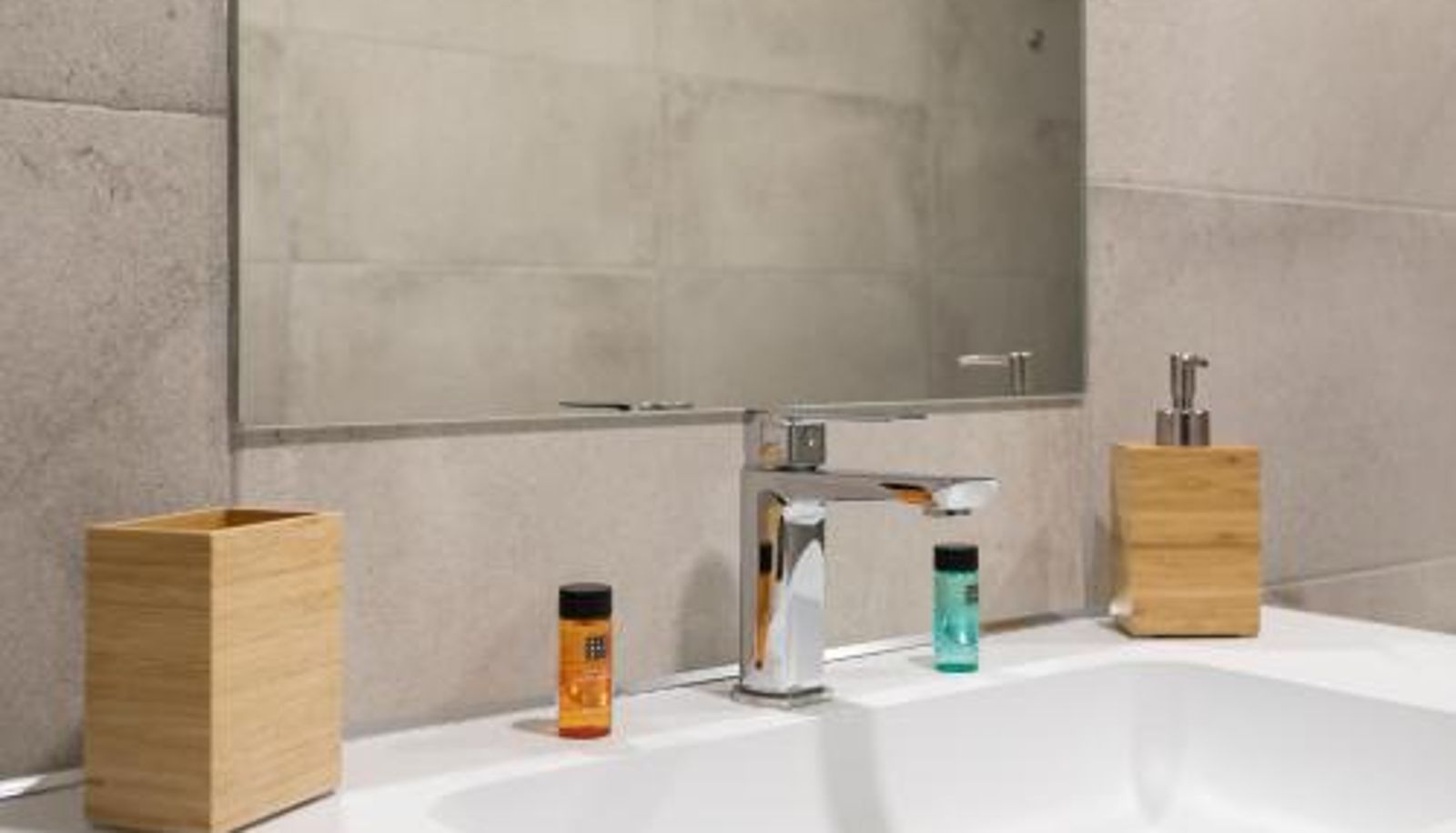 Bagno - Arenal Suites Alicante