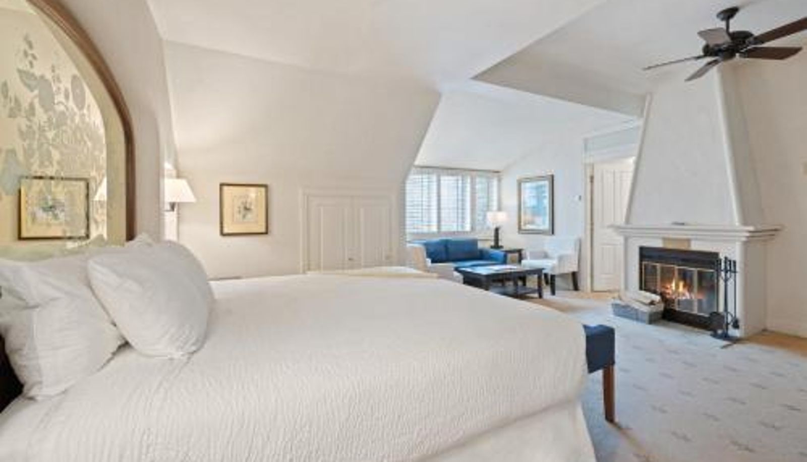 Room - Poste Montane Lodge by East West