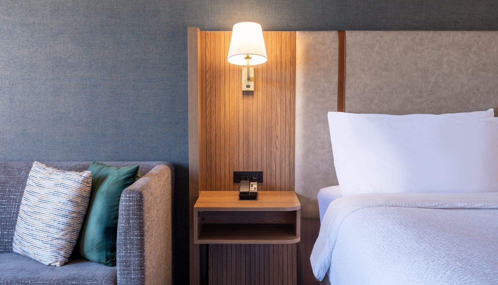 Zimmer - Holiday Inn & Suites CHICAGO NORTHWEST - ELGIN by IHG