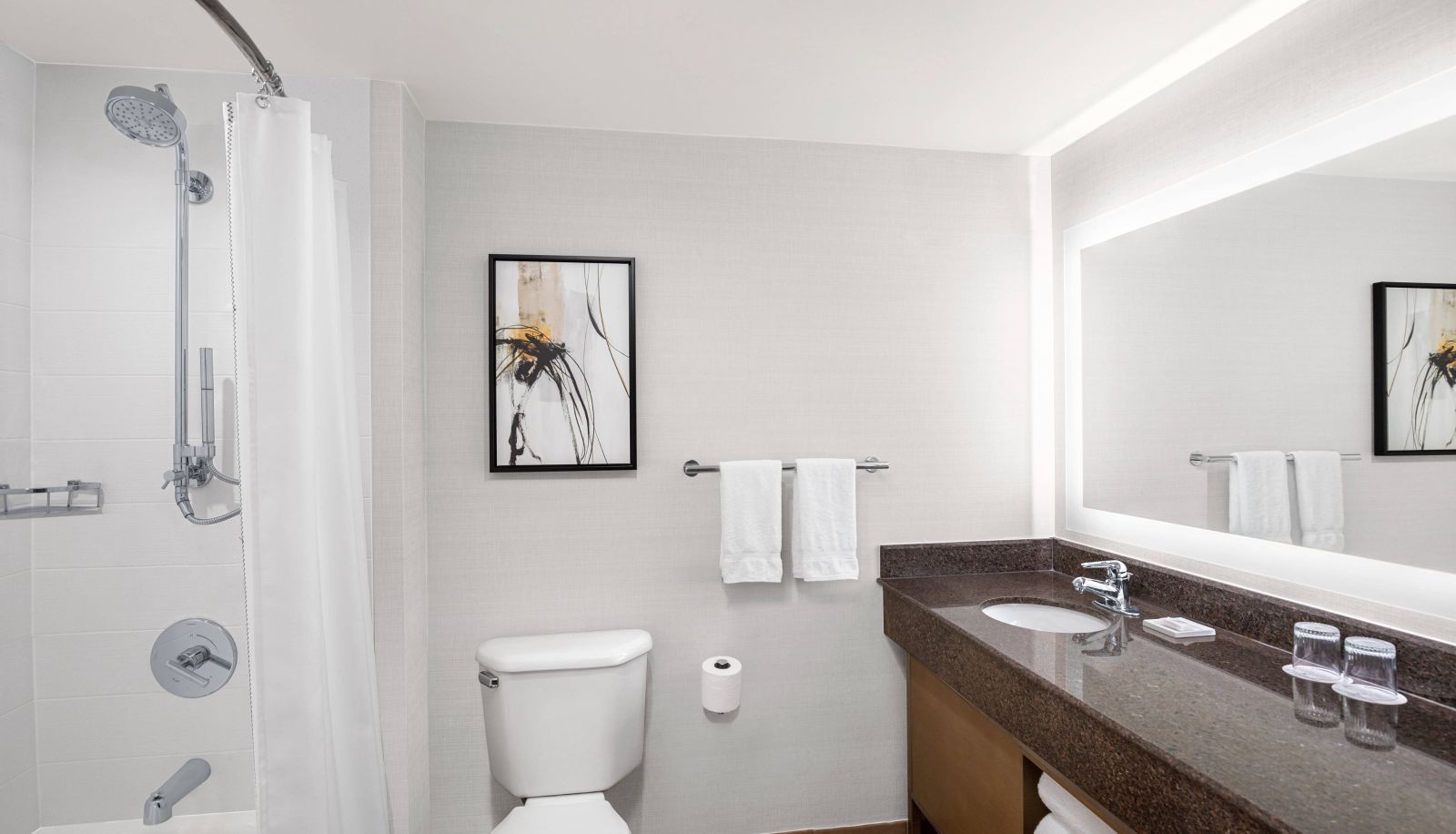 Room - Delta Hotels by Marriott Anaheim Garden Grove