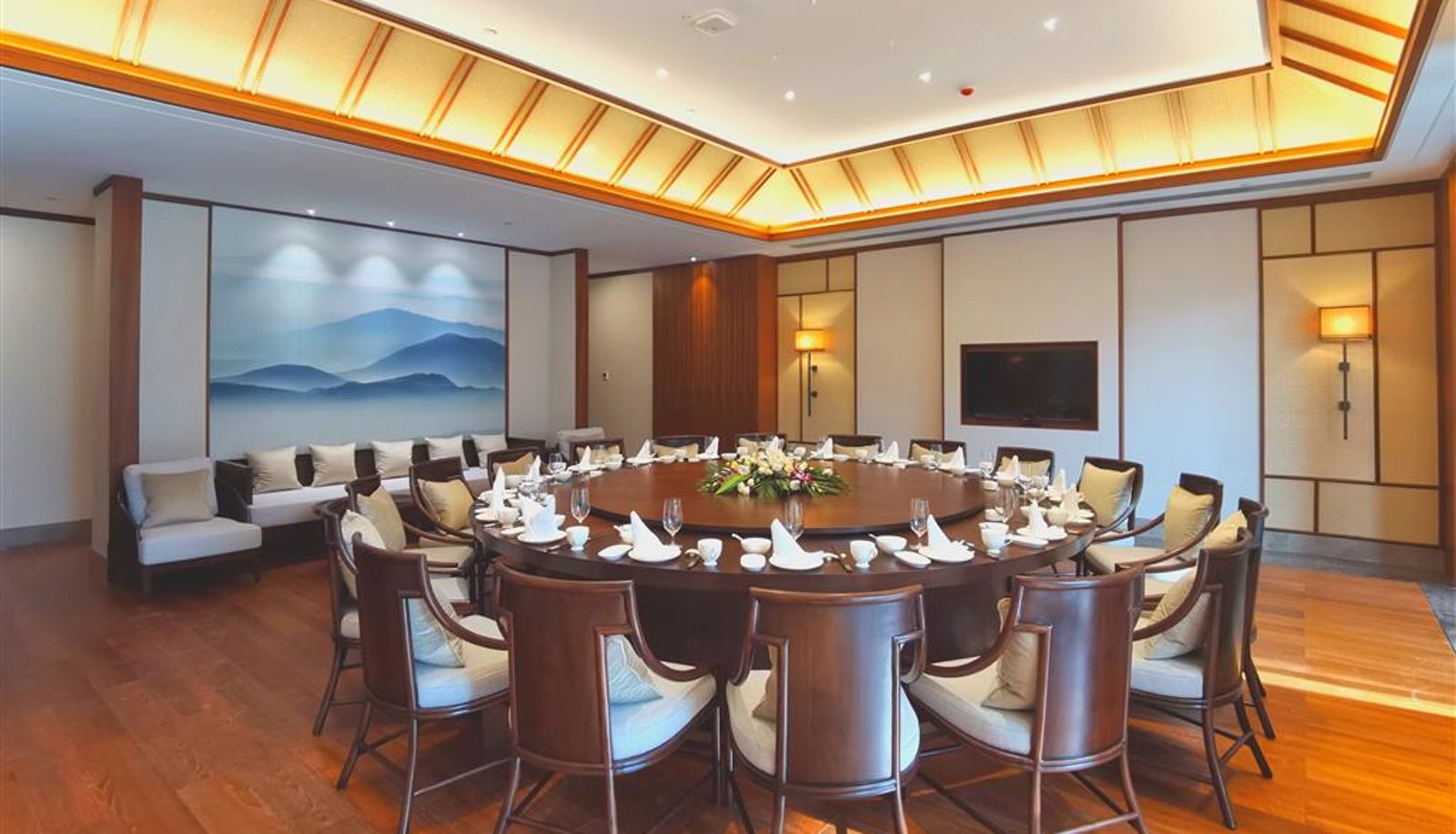 Restauracja - Howard Johnson The Bund Hotel Gasa