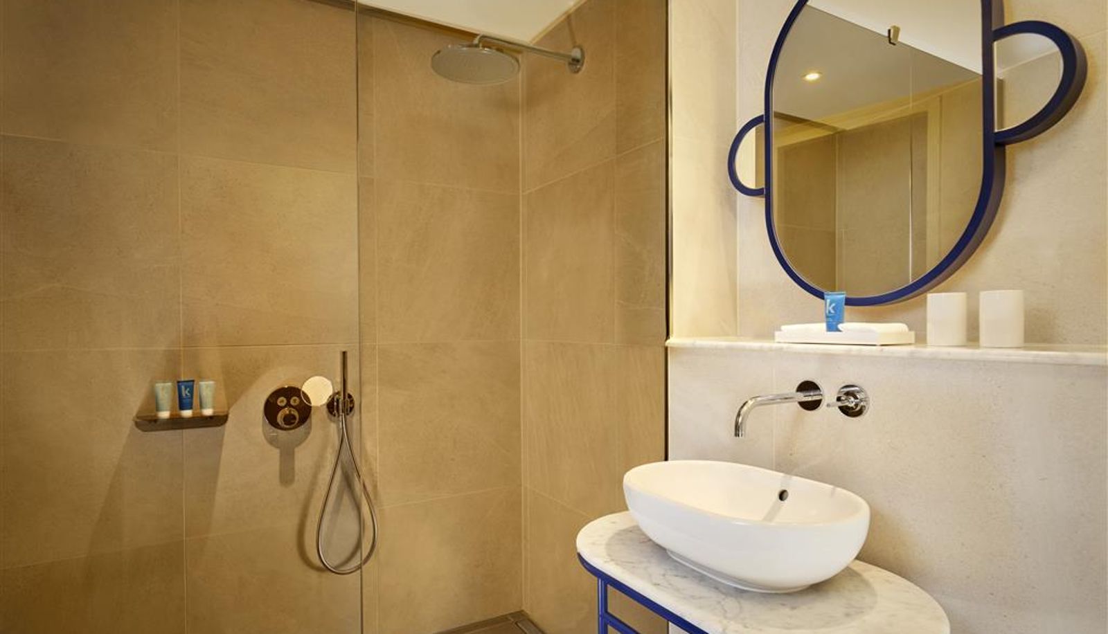 Zimmer - art'otel London Battersea