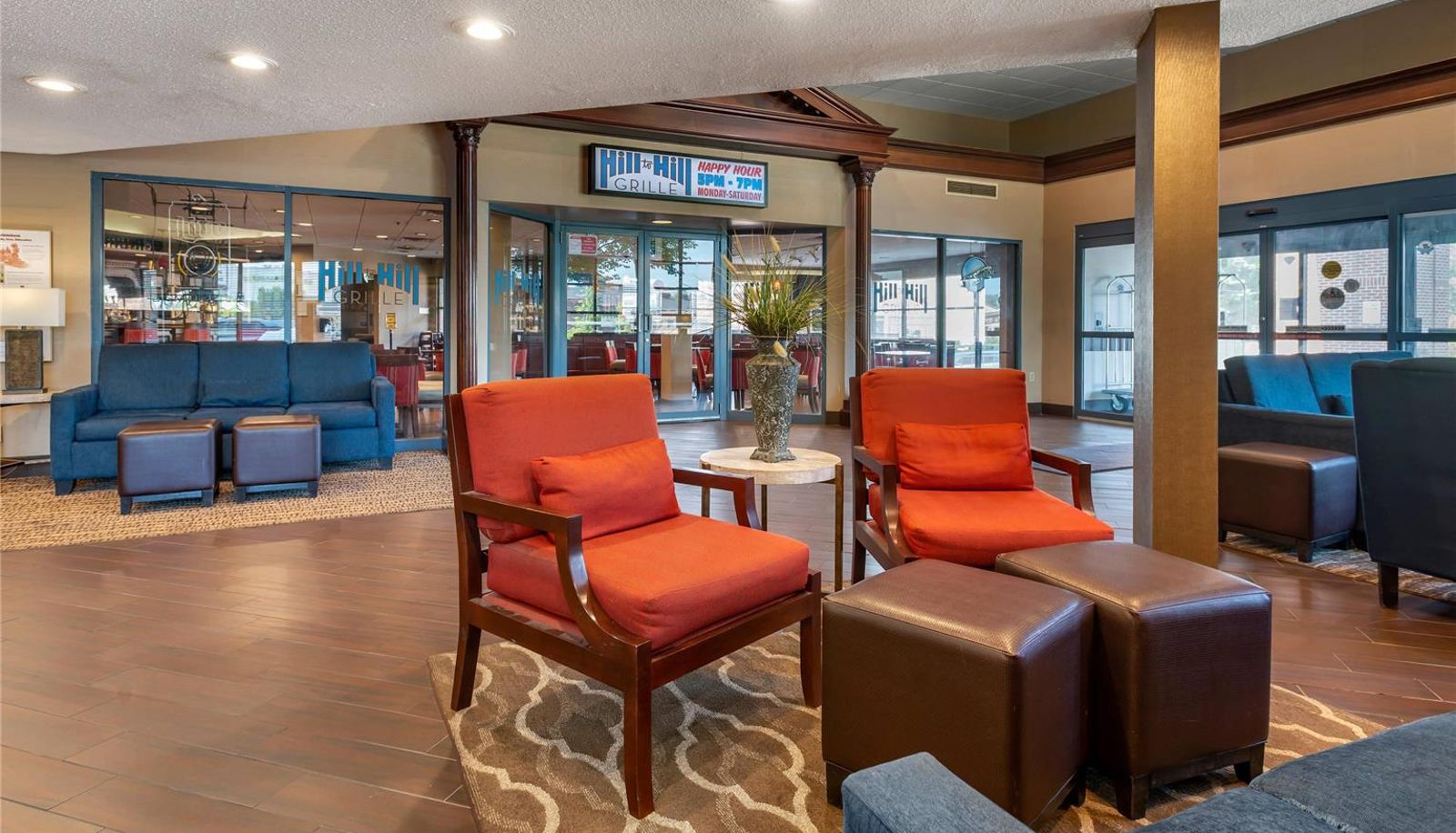 Lobby - Comfort Suites Bethlehem Near Lehigh University and LVI Airport