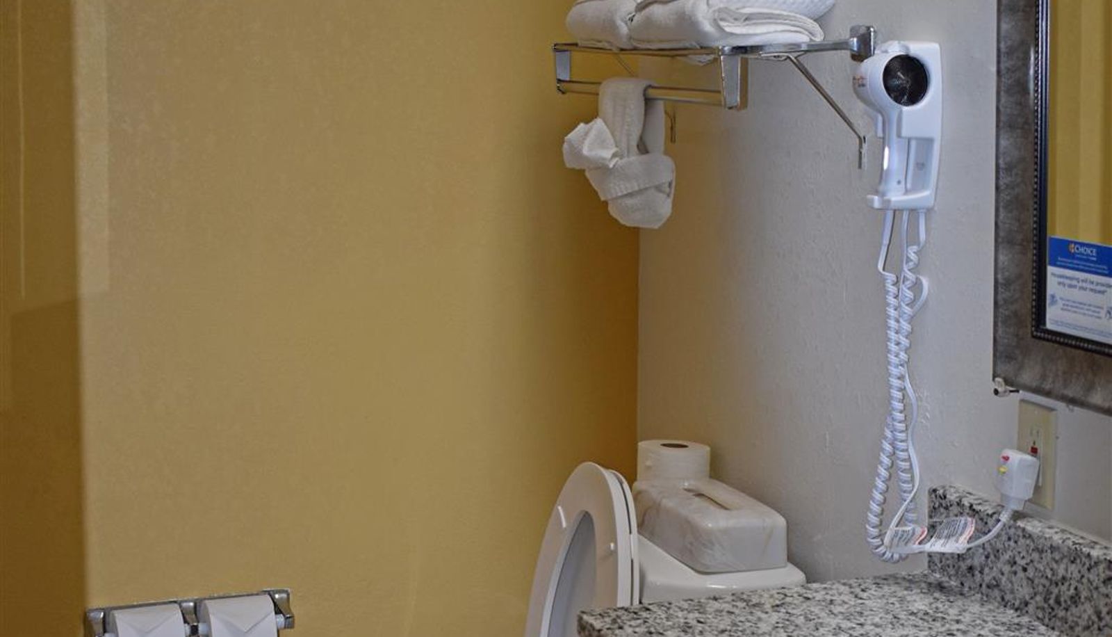 Zimmer - Quality Inn & Suites Kearneysville - Martinsburg