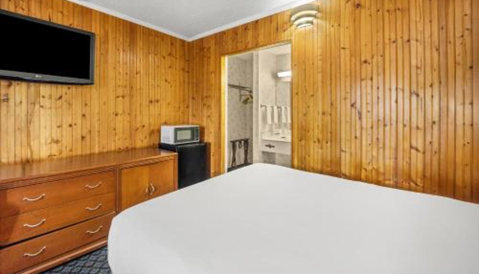 Zimmer - Americas Best Value Inn - Roxboro